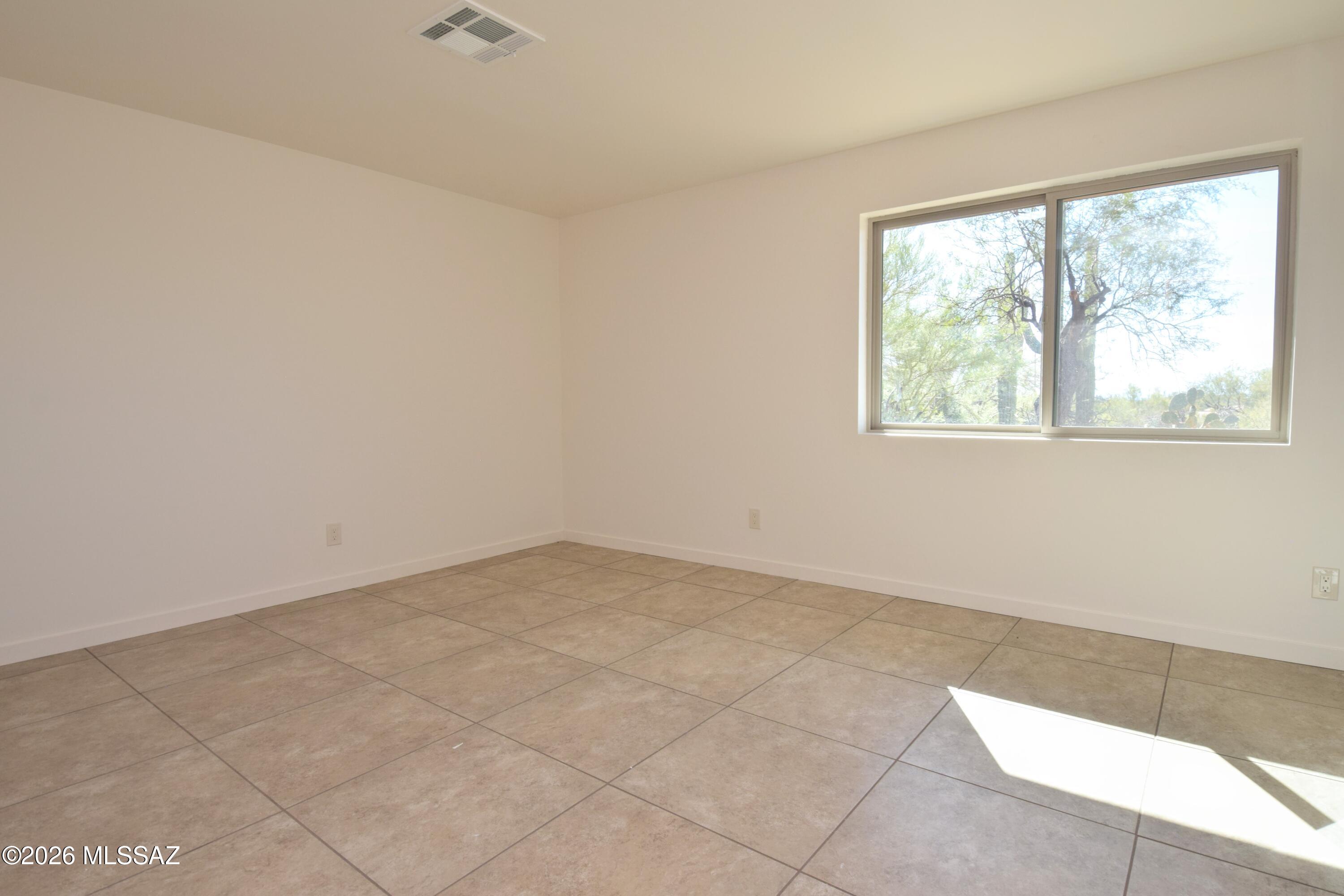 The Foothills Clusters (214-372) - Residential Lease