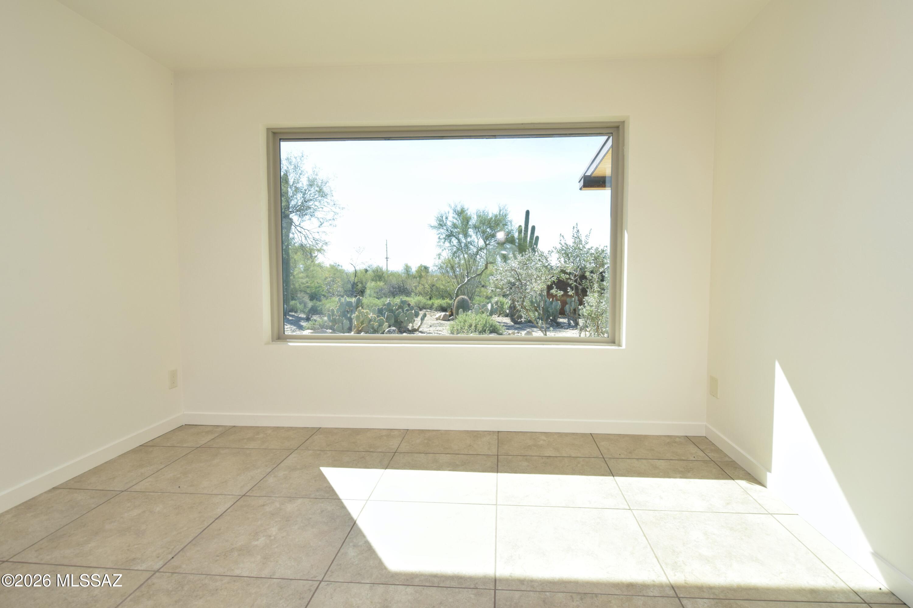 The Foothills Clusters (214-372) - Residential Lease