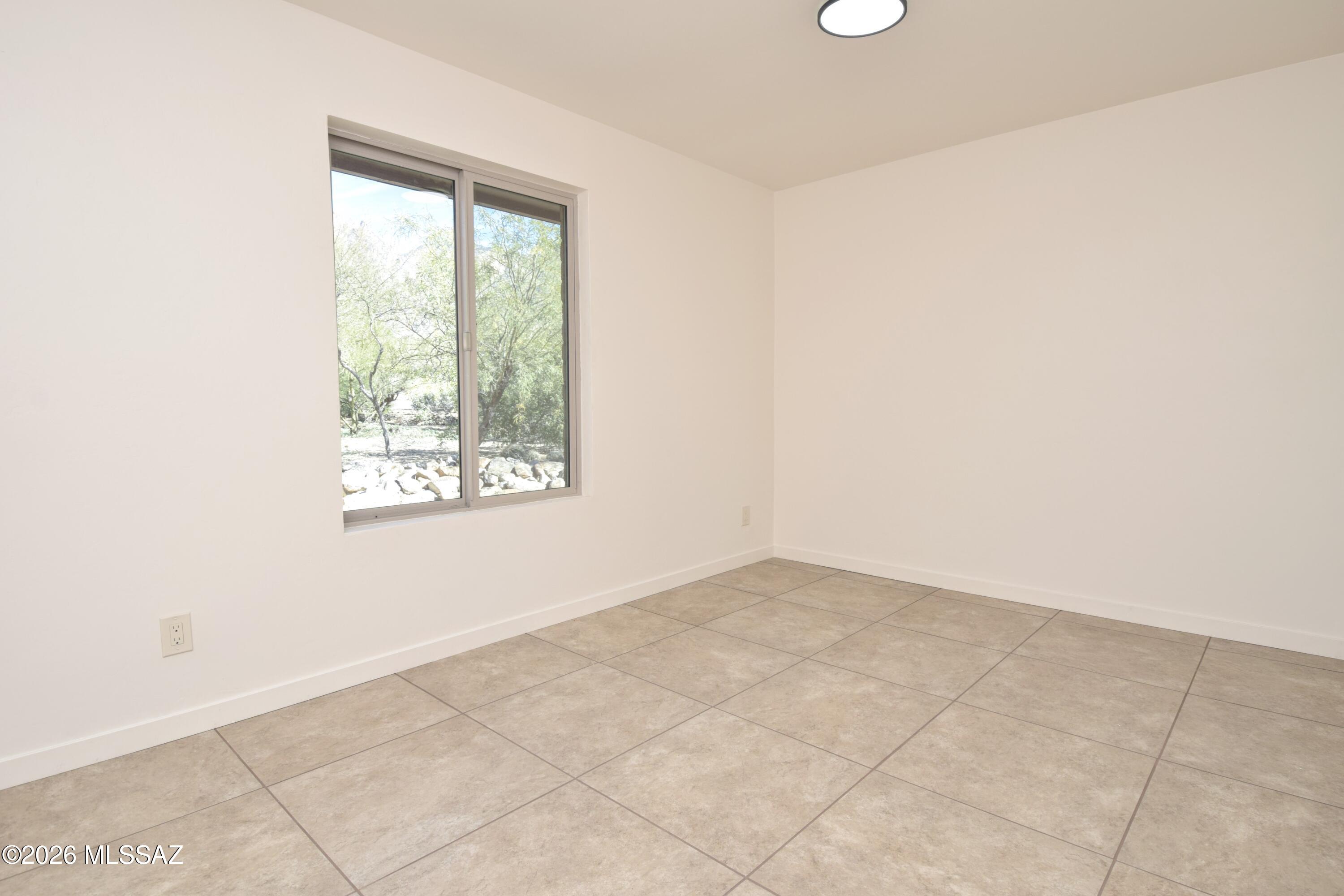 The Foothills Clusters (214-372) - Residential Lease