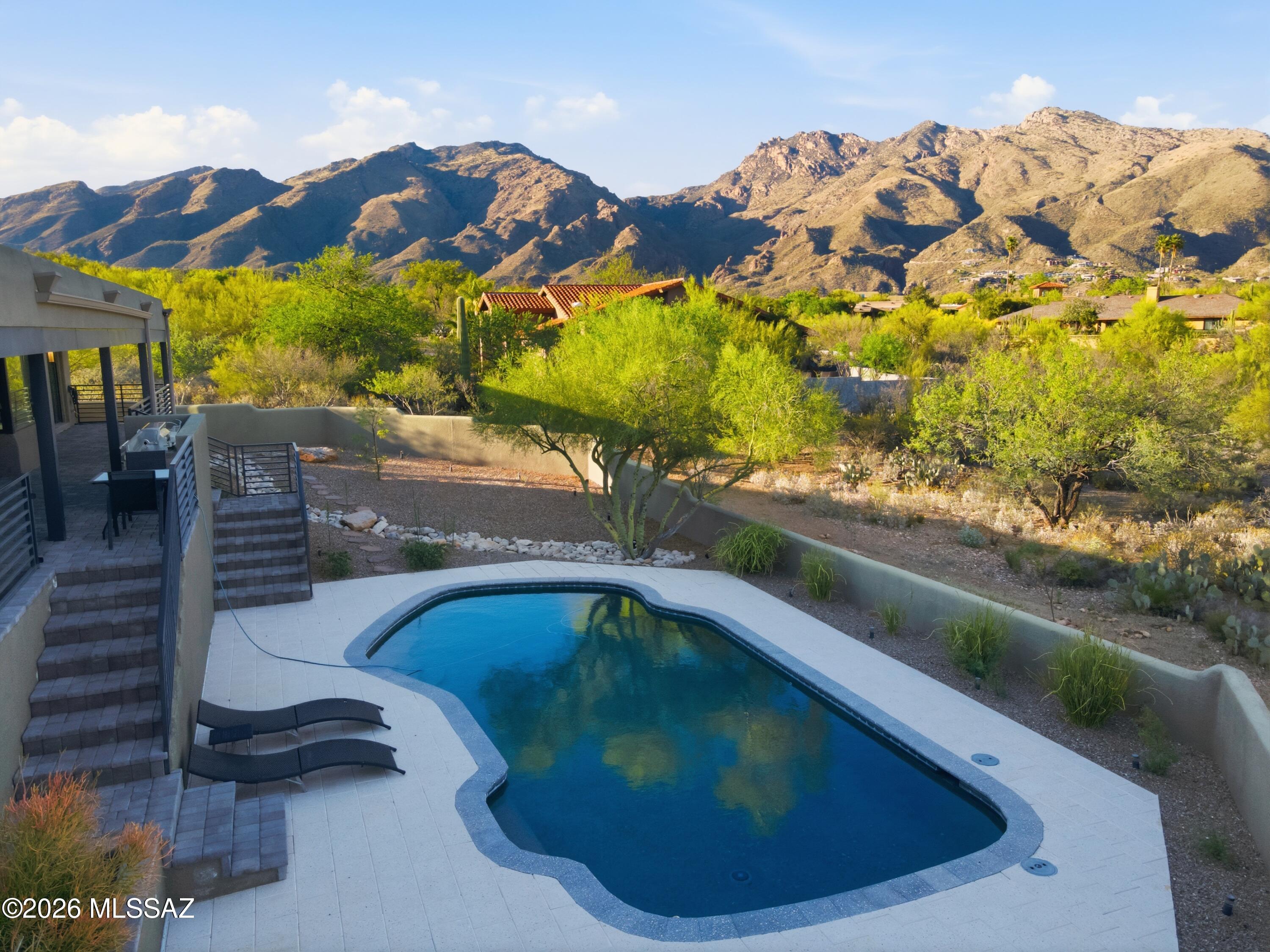 5700 N Paseo Otono