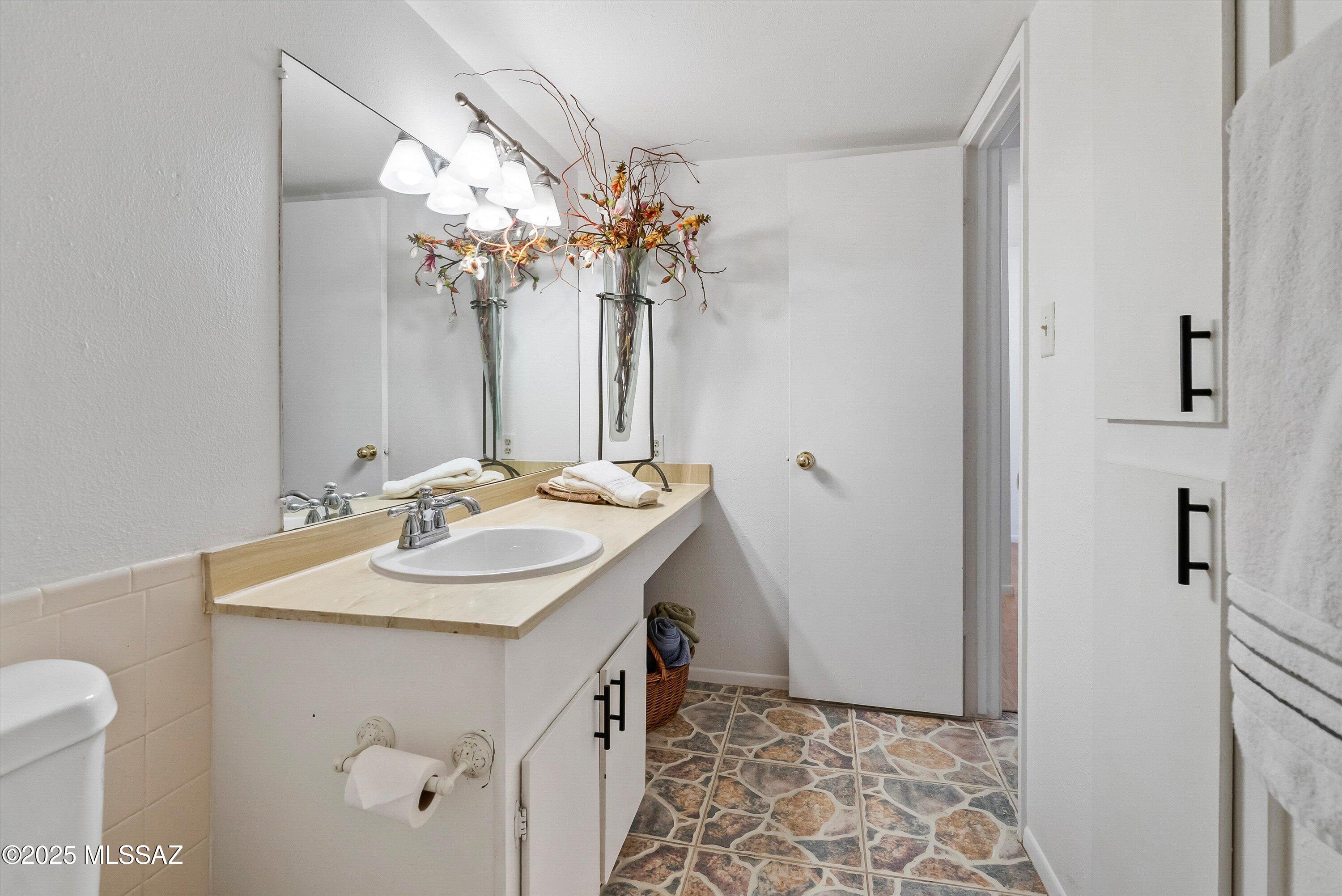 Las Colinas Condominiums - Residential