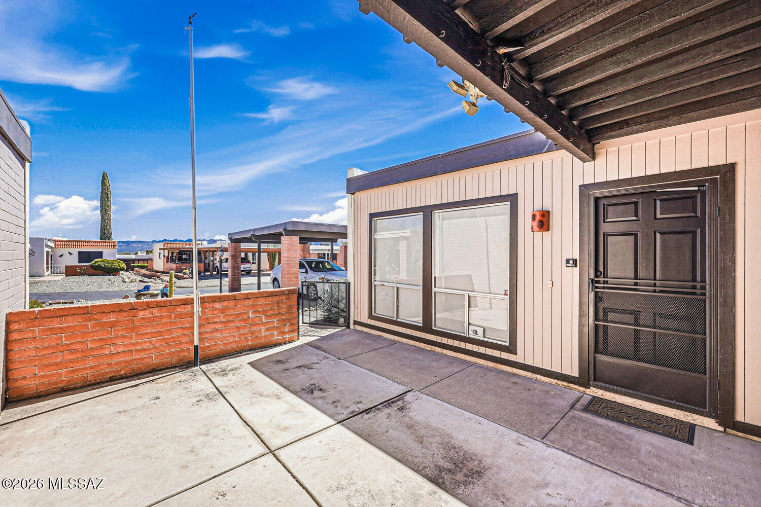 273 N Paseo De Los Conquistadores