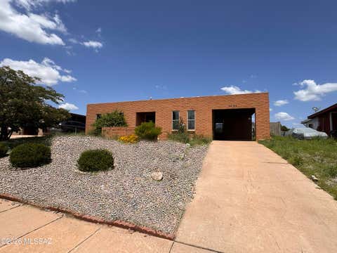 Photo of 4845 Paseo La Paz, Sierra Vista, AZ 85635 (MLS # 22619357)