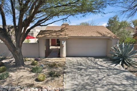 Photo of 3180 N Brittlebush Lane, Tucson, AZ 85712 (MLS # 22607445)