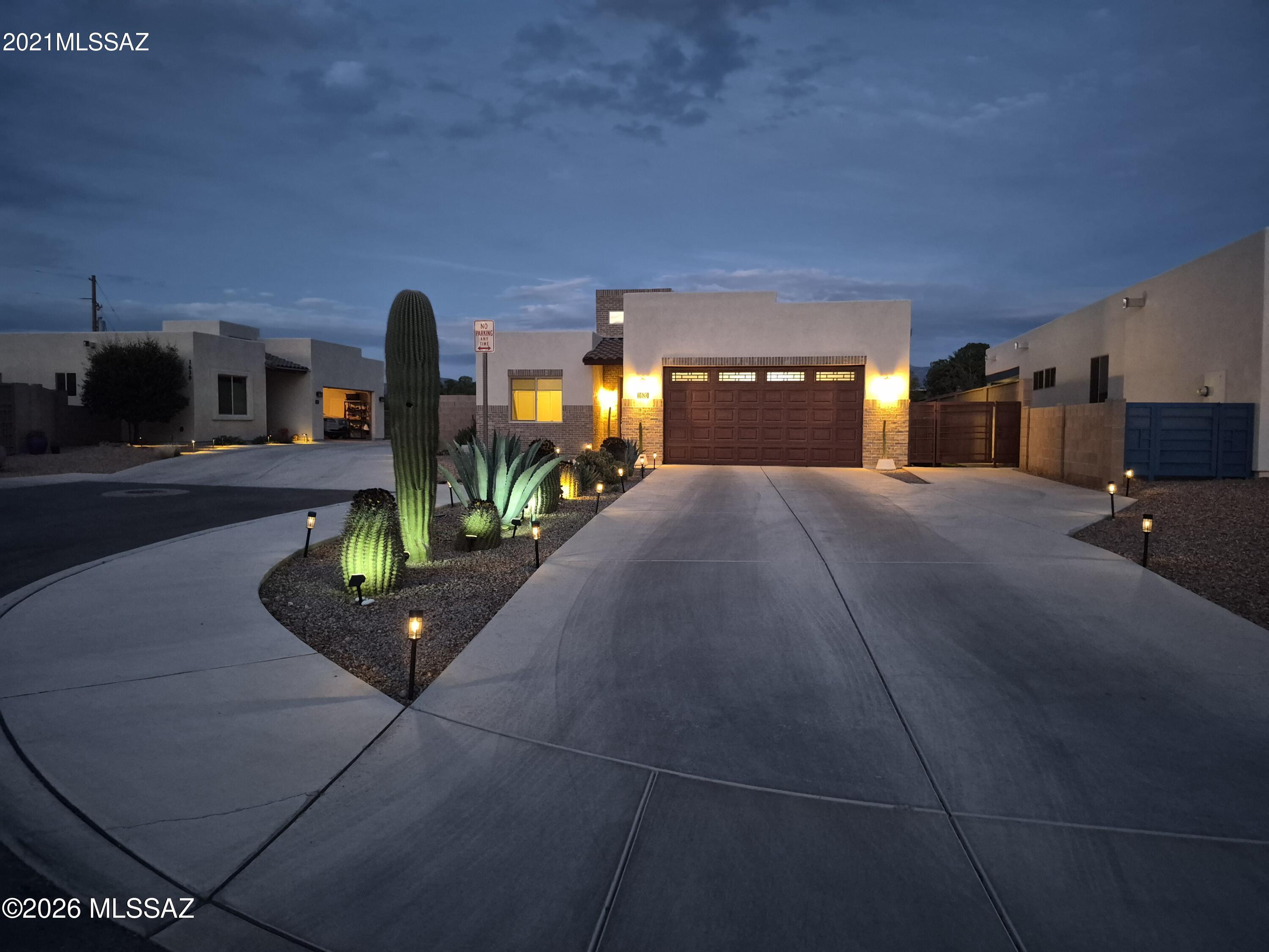 1620 N Jackie Ranch Place