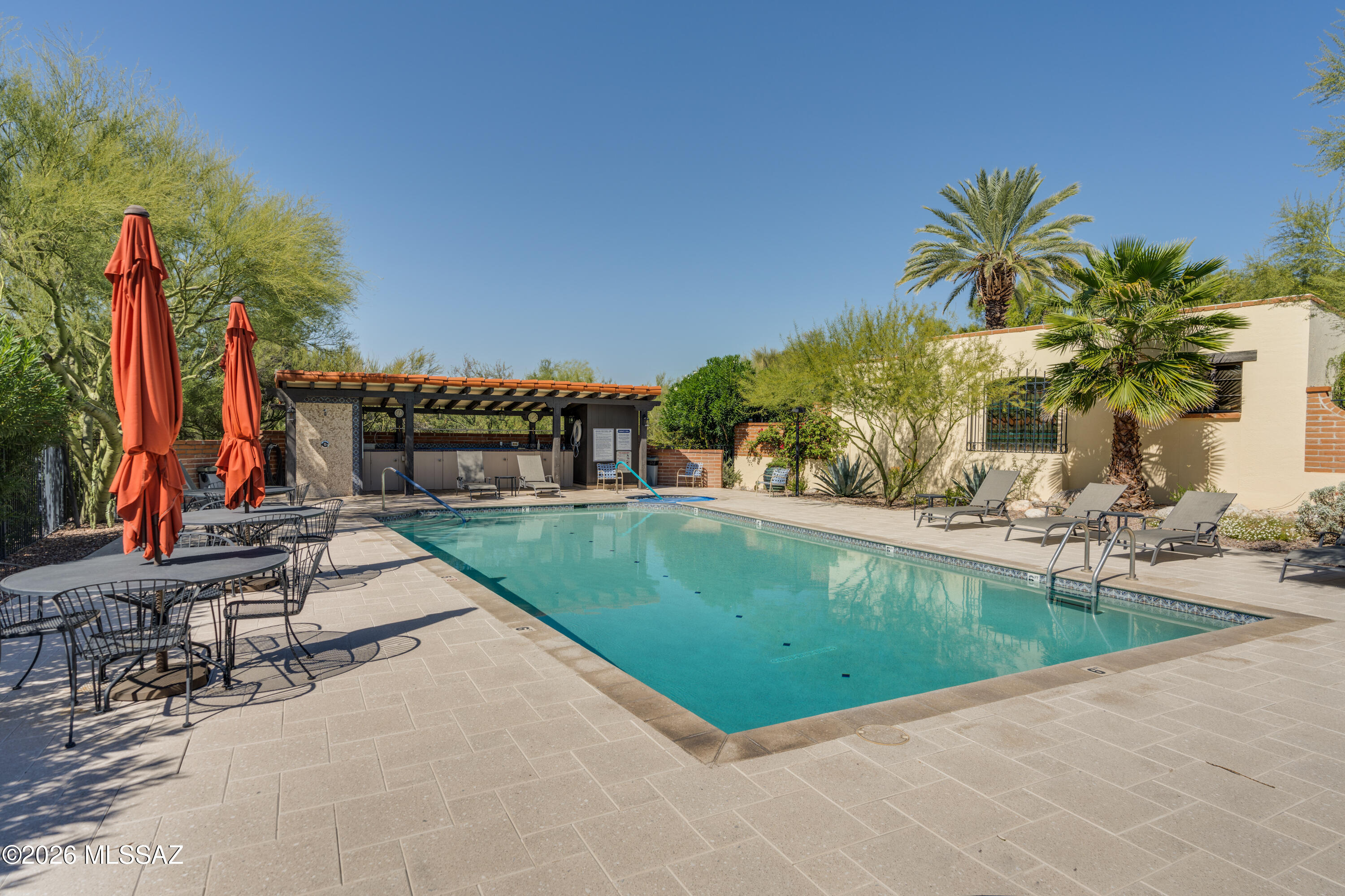 Catalina Pueblo (1-34) - Residential