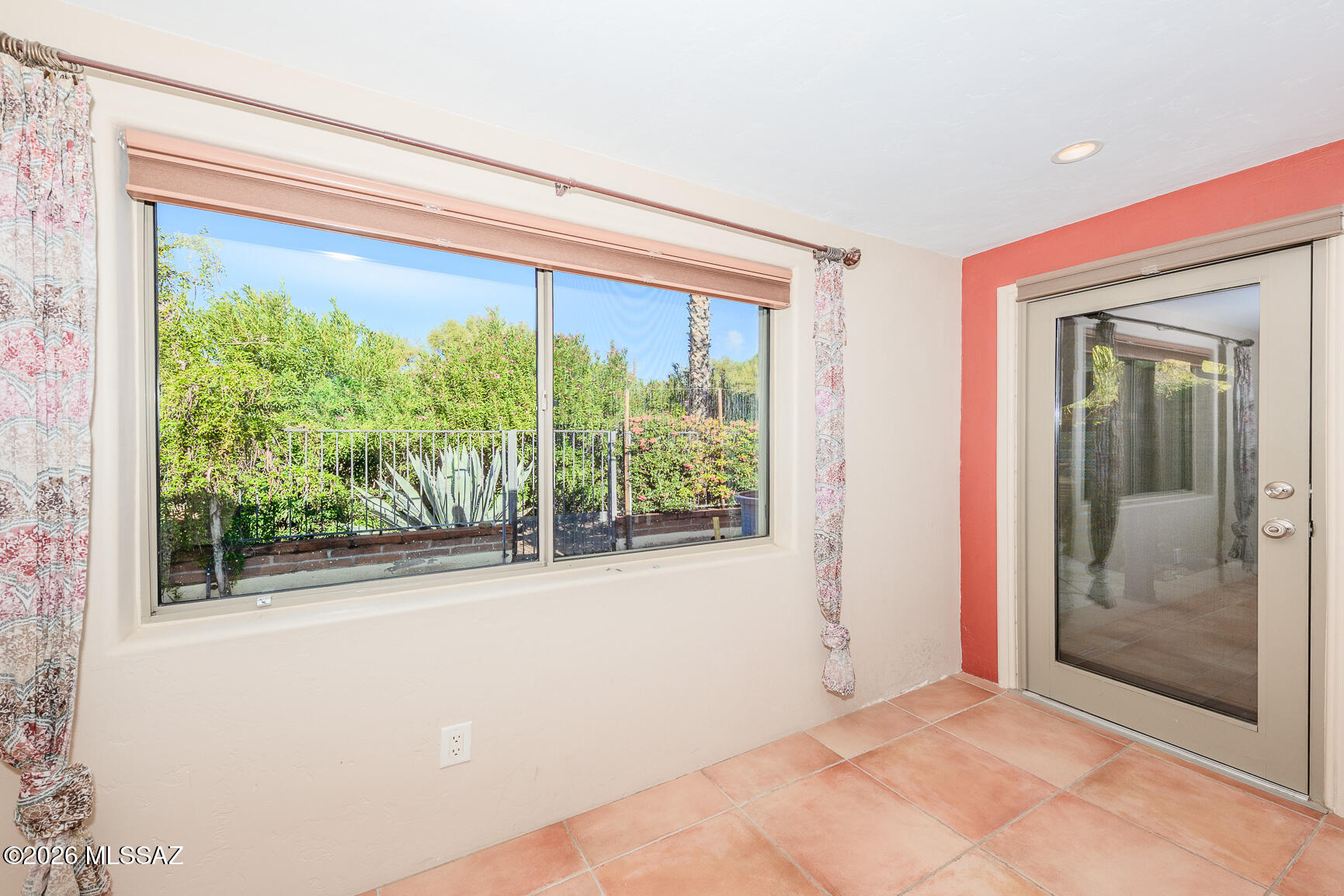 Catalina Pueblo (1-34) - Residential