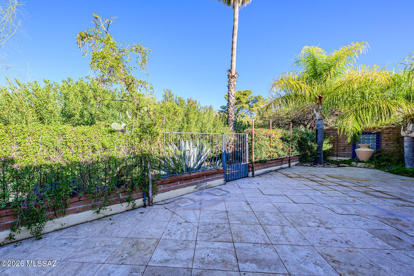 Catalina Pueblo (1-34) - Residential