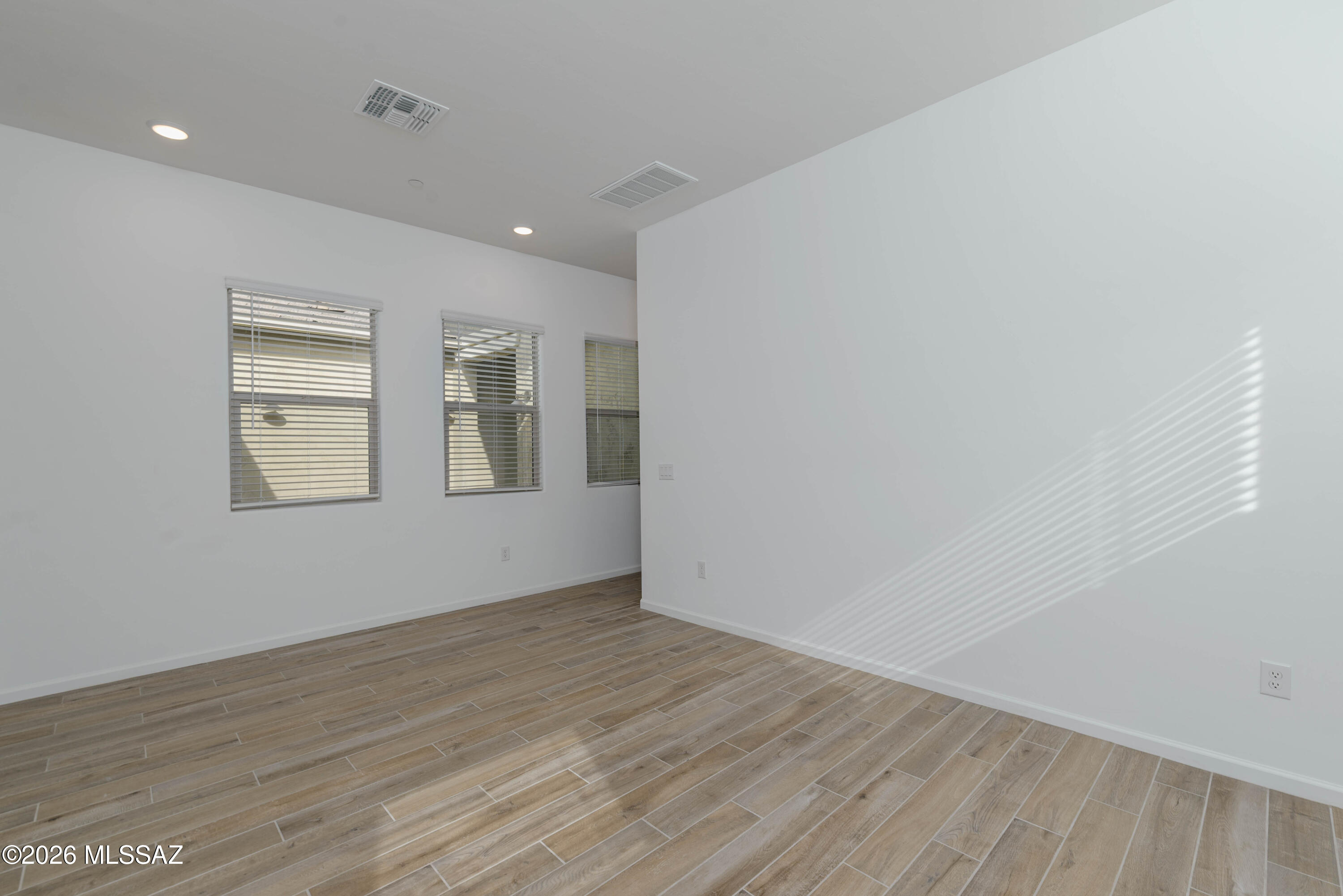 The Vistas At Rincon Knolls SQ20152600506 - Residential