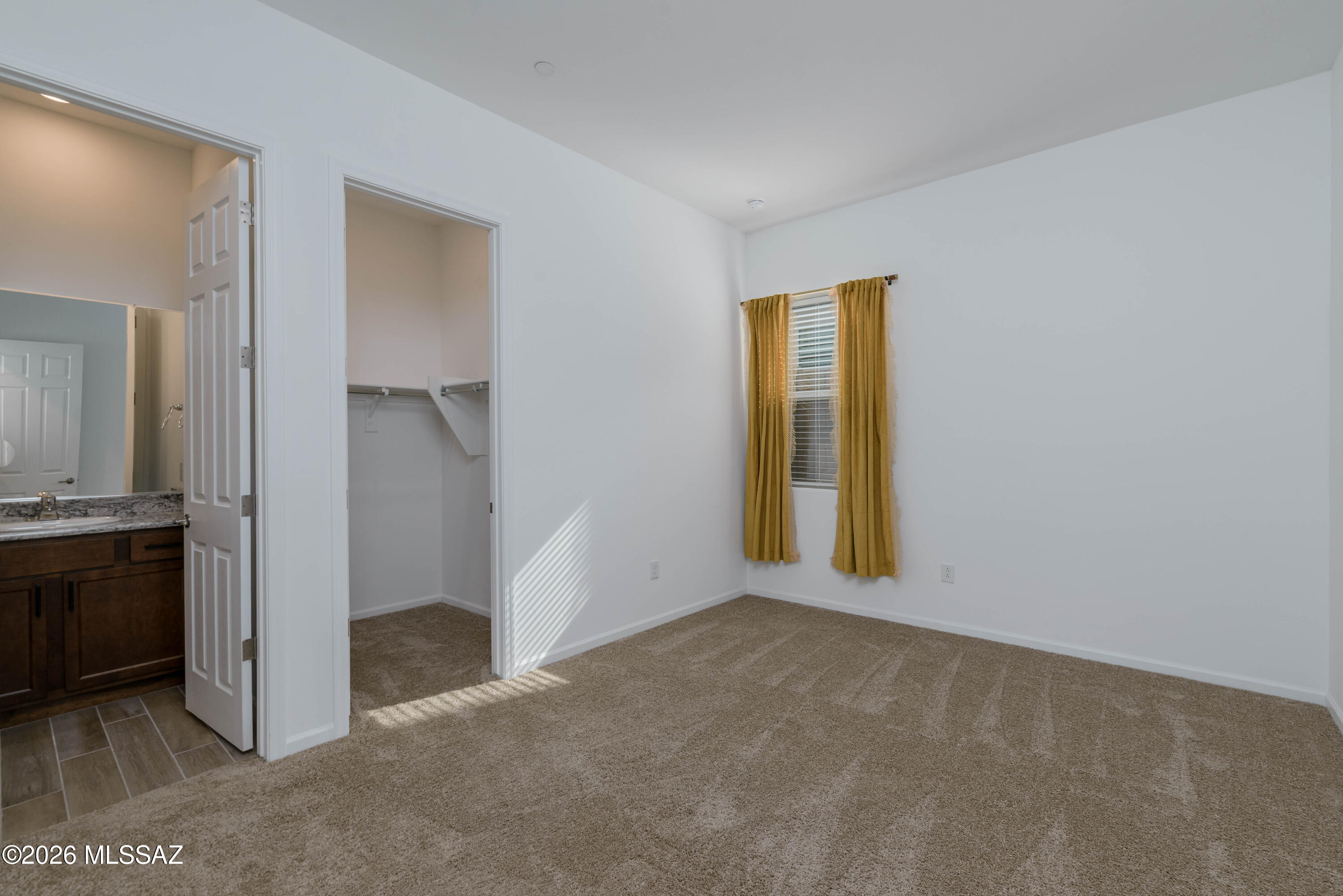 The Vistas At Rincon Knolls SQ20152600506 - Residential