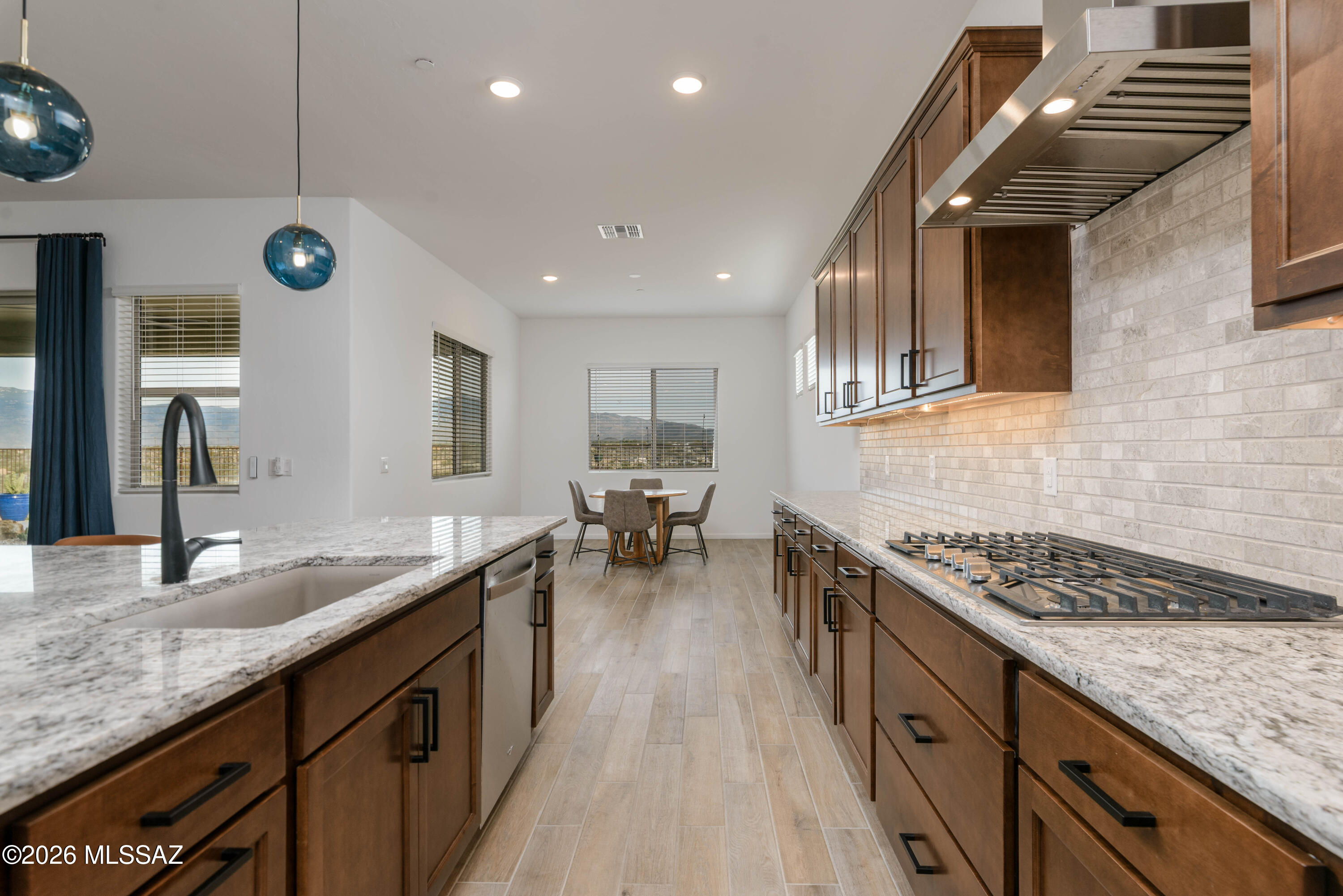 The Vistas At Rincon Knolls SQ20152600506 - Residential