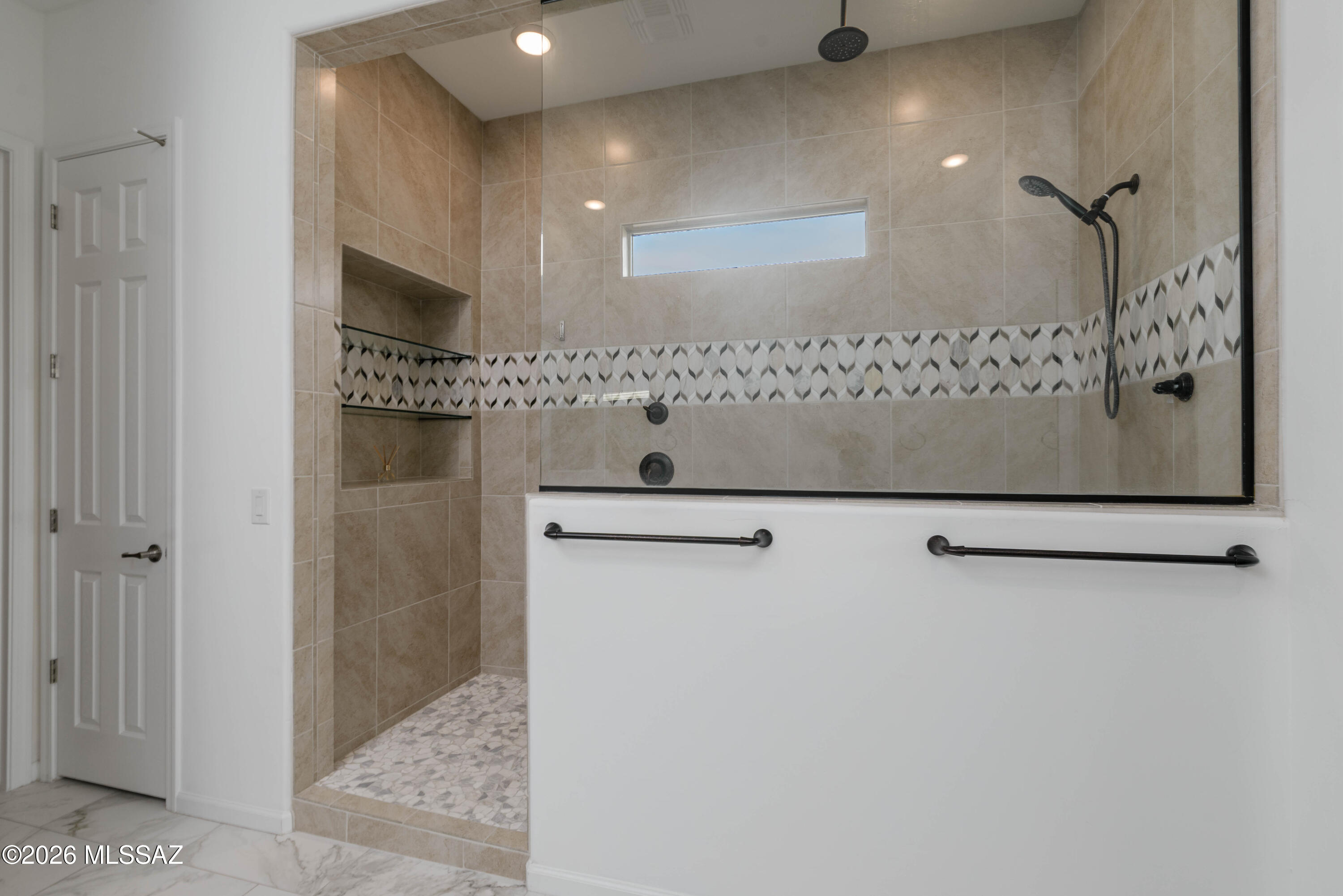 The Vistas At Rincon Knolls SQ20152600506 - Residential