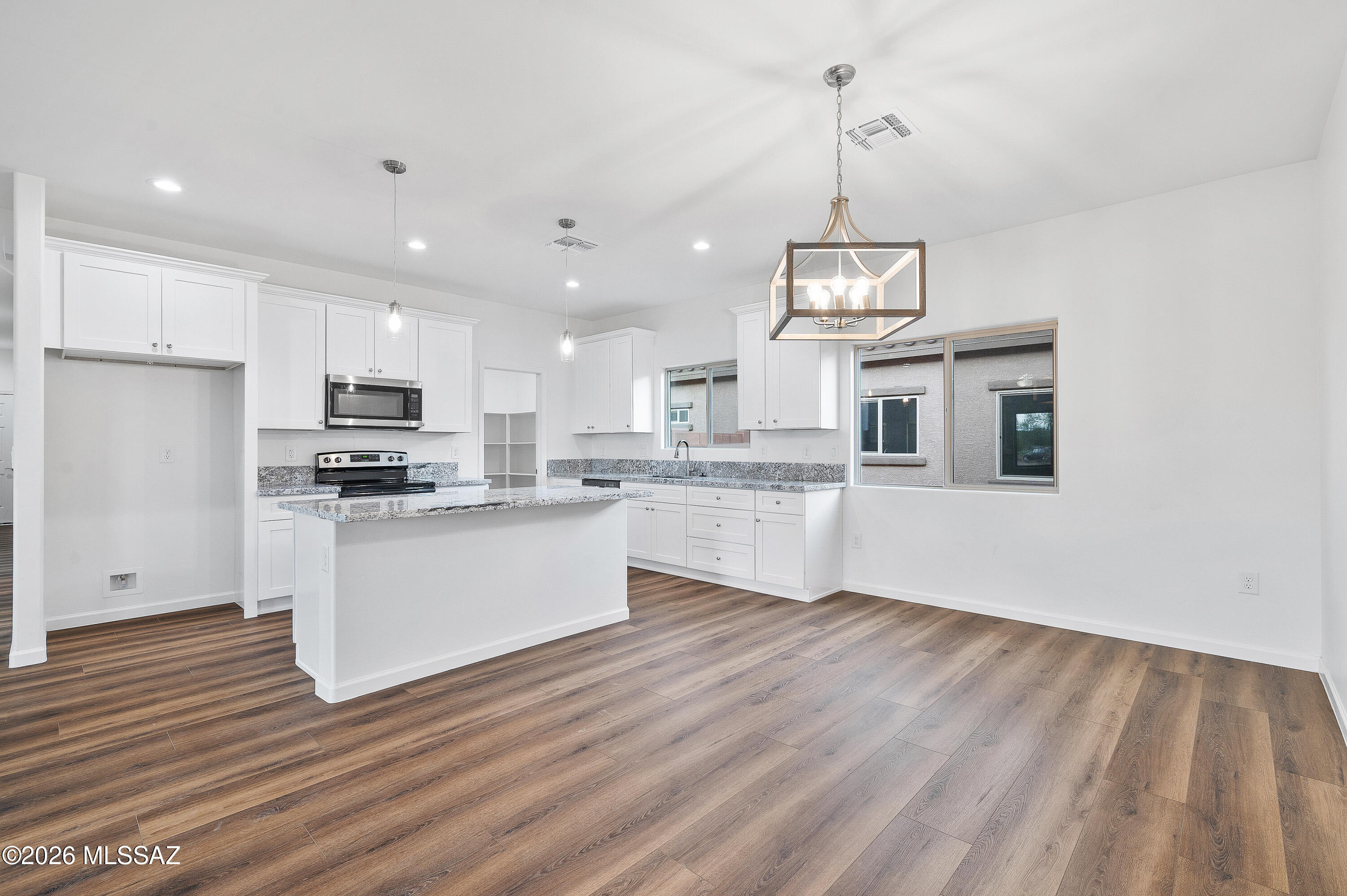 3194 E Andrada Road