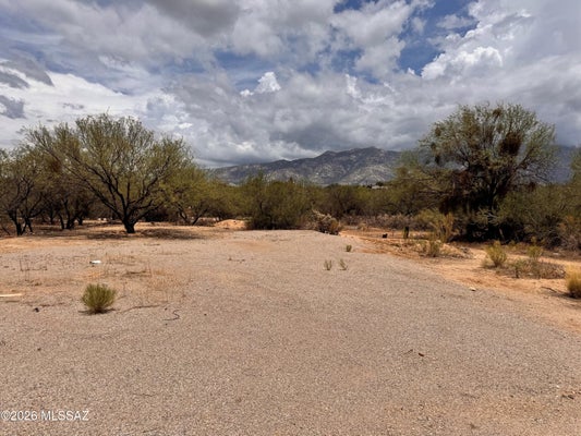 3405 E LAMB DR, TUCSON, AZ 85739 - Image 02db68b59276fa70939b3b7d073e2e24/2579577683