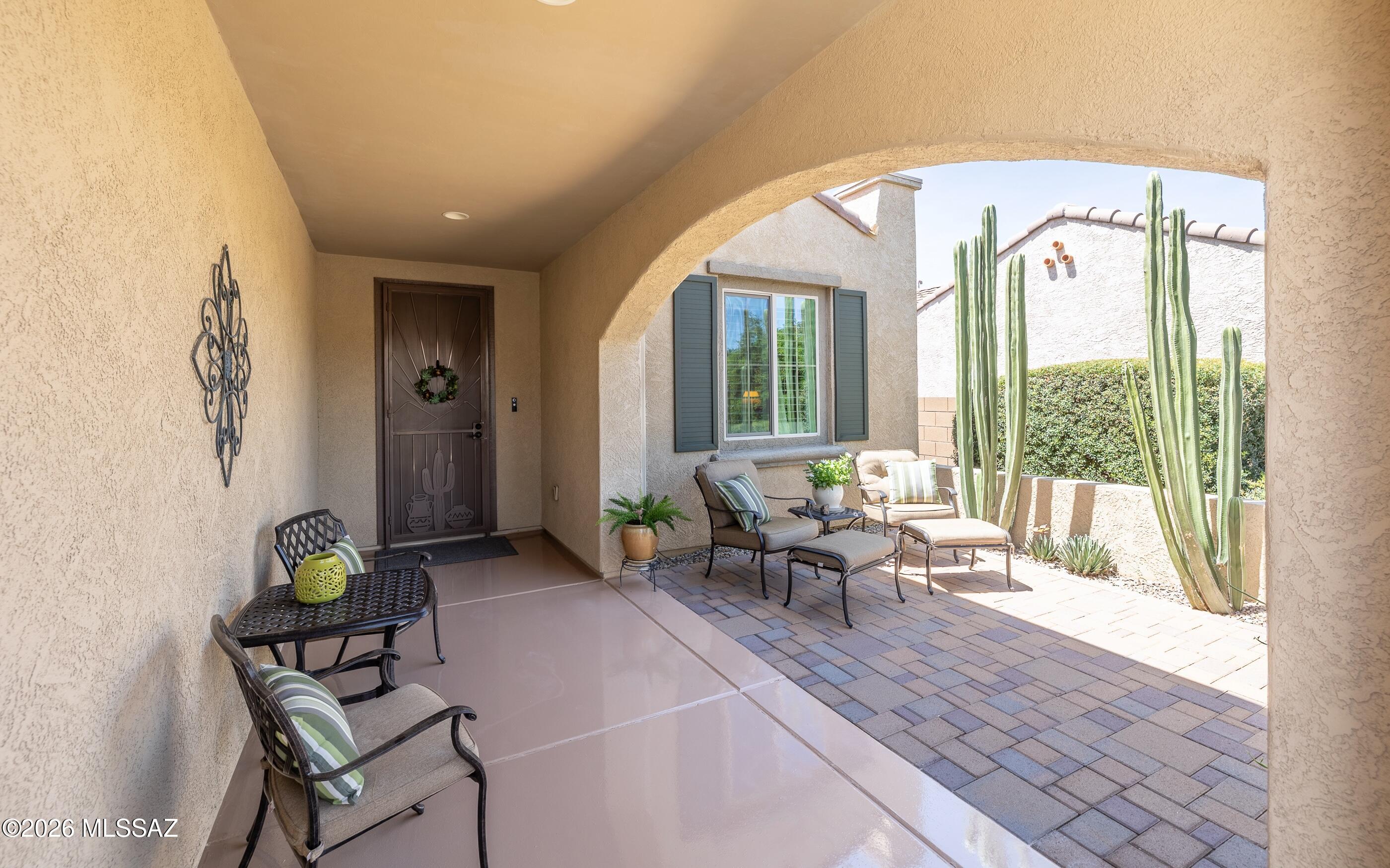 6637 W Grandview Trail