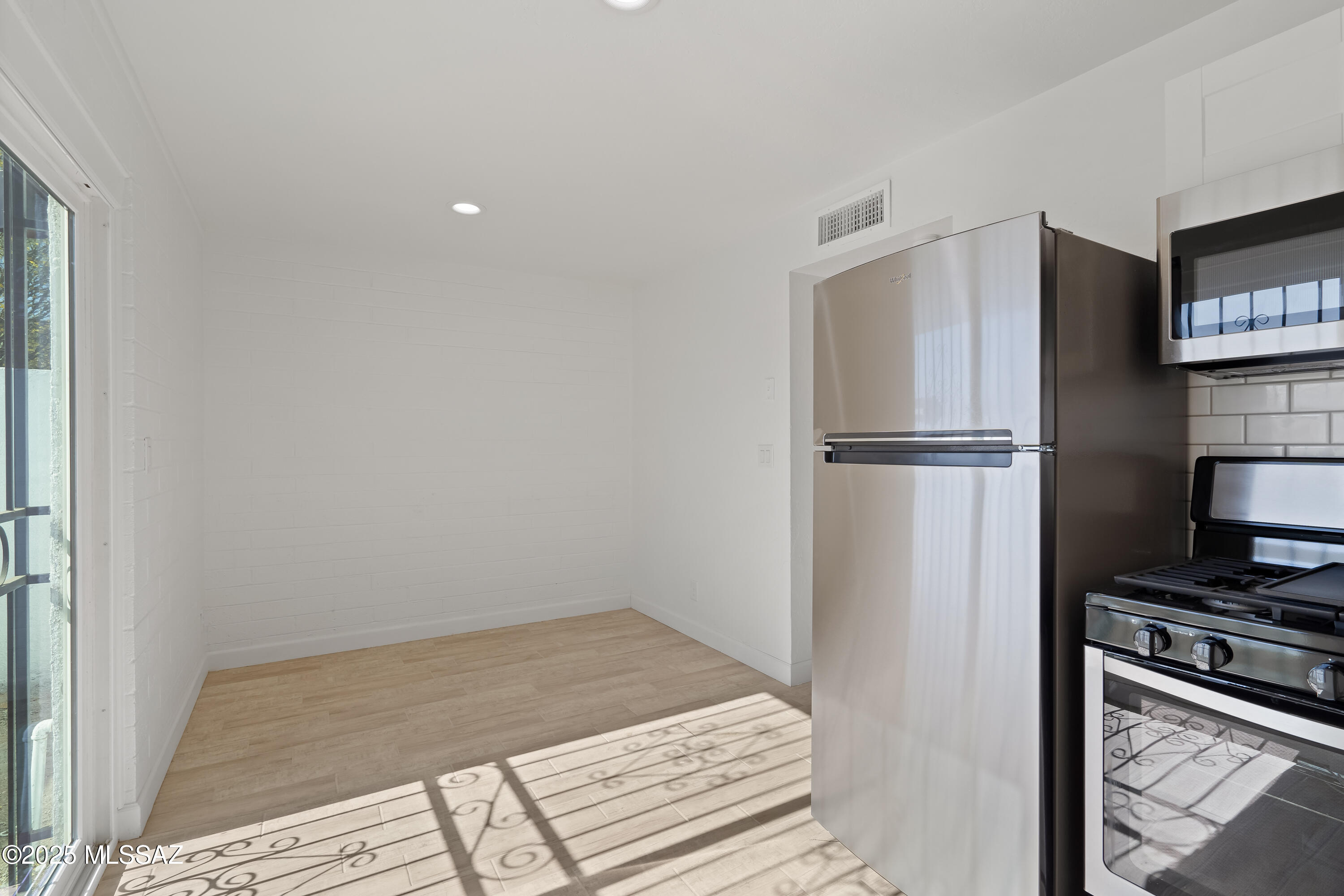 Bronx Park Addition - Residential Income