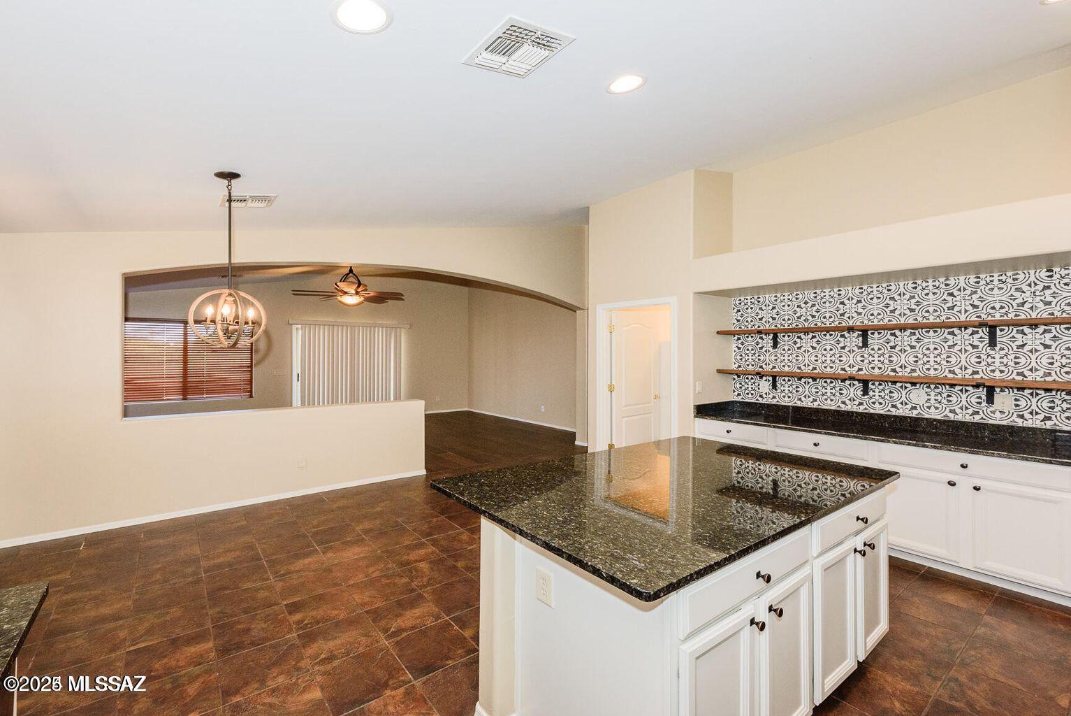 Sycamore Canyon (1-485) - Residential Lease