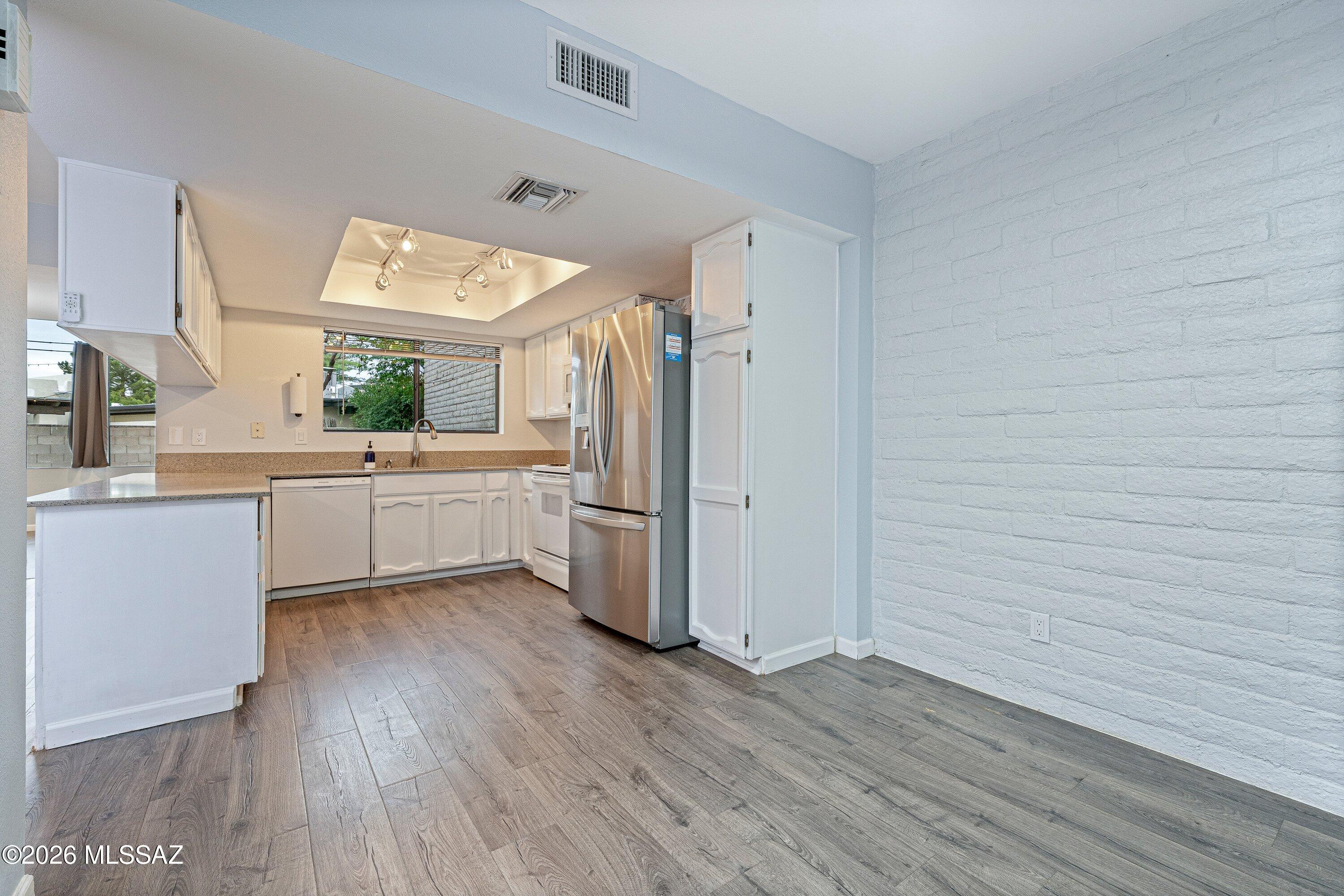 Dorado Cc Est - Residential
