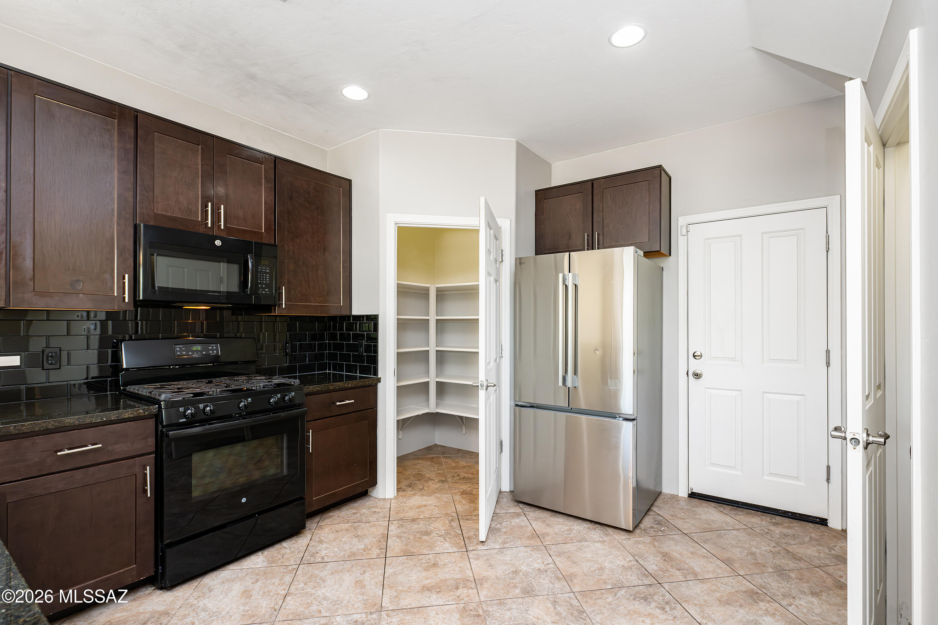 Miramonte At Glenn SQ20133580243 - Residential