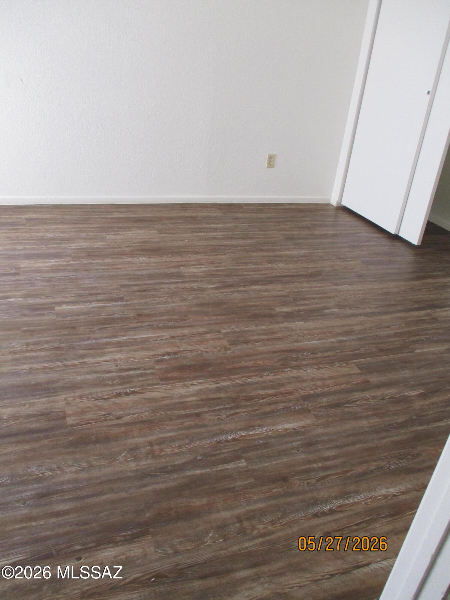 Coronado Place Condominiums II (Units 37-158) - Residential Lease