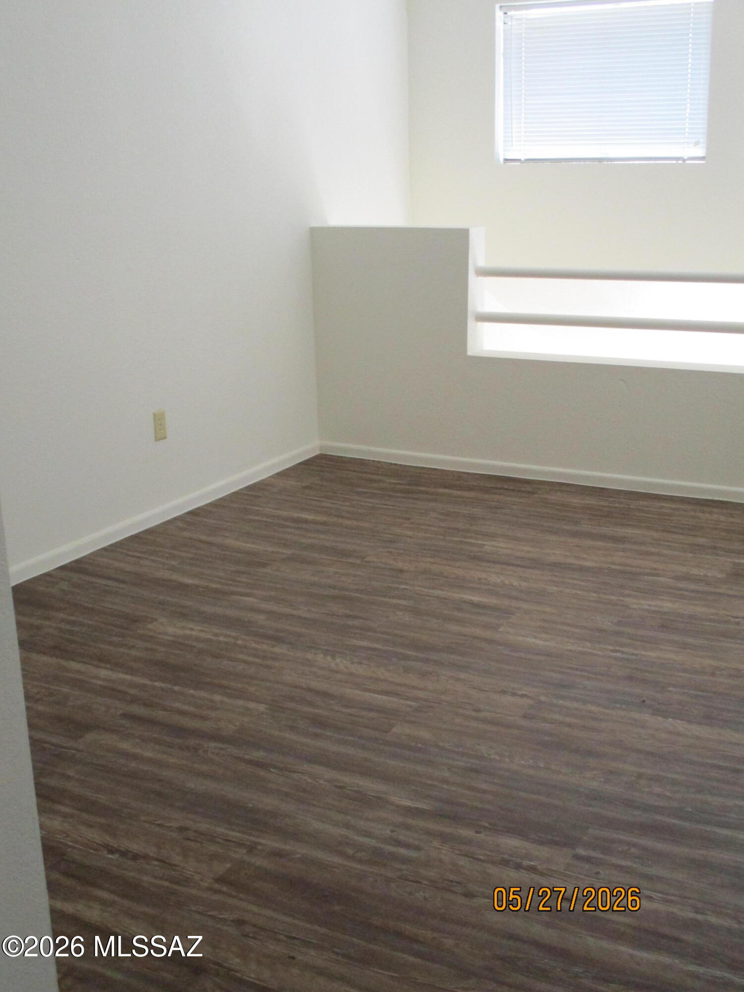 Coronado Place Condominiums II (Units 37-158) - Residential Lease