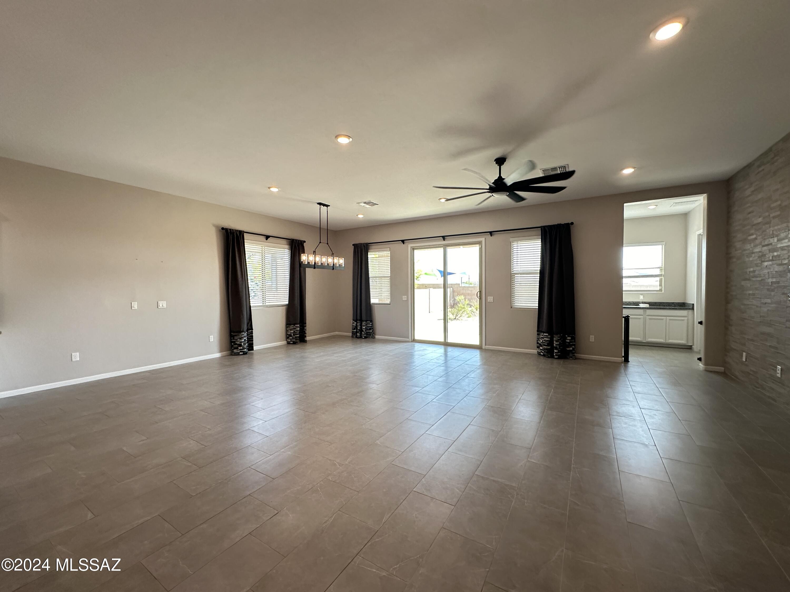 Gladden Farms BLK 30 - Residential Lease