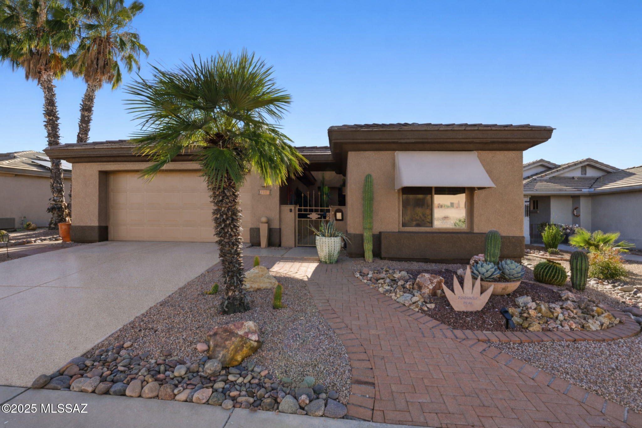 4685 S Pinnacle Peak Drive