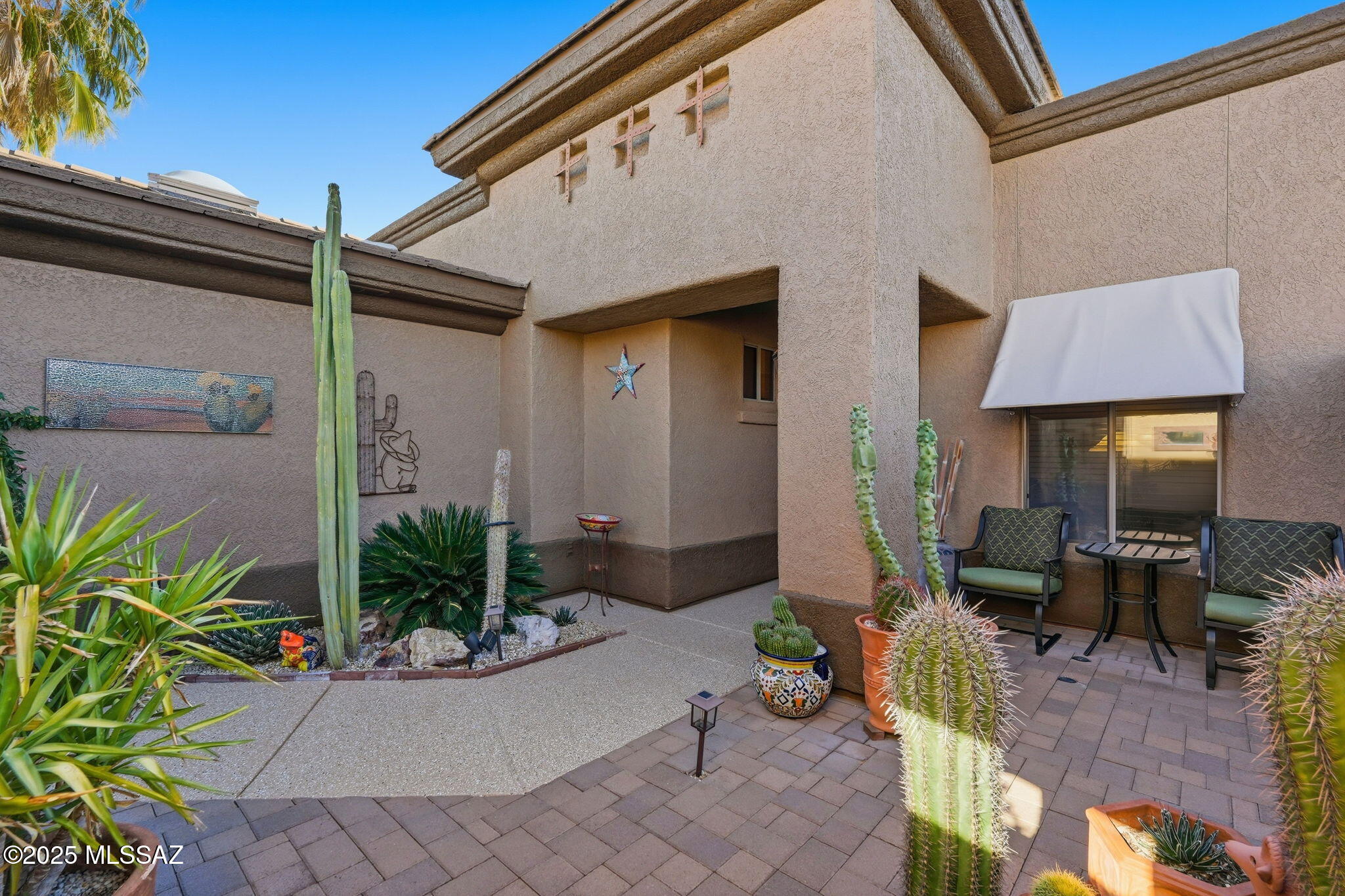 4685 S Pinnacle Peak Drive