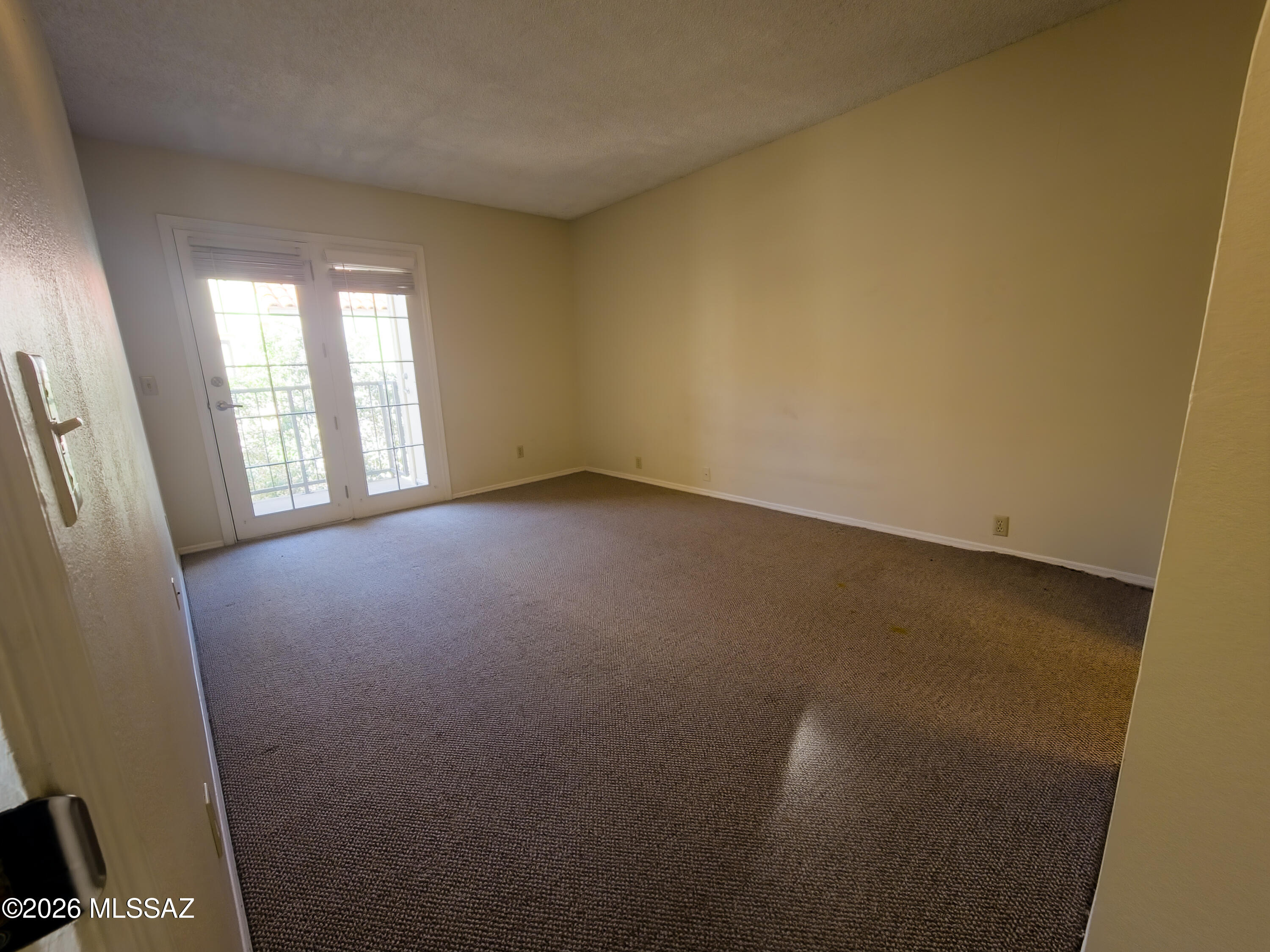 1200 E River Road C37