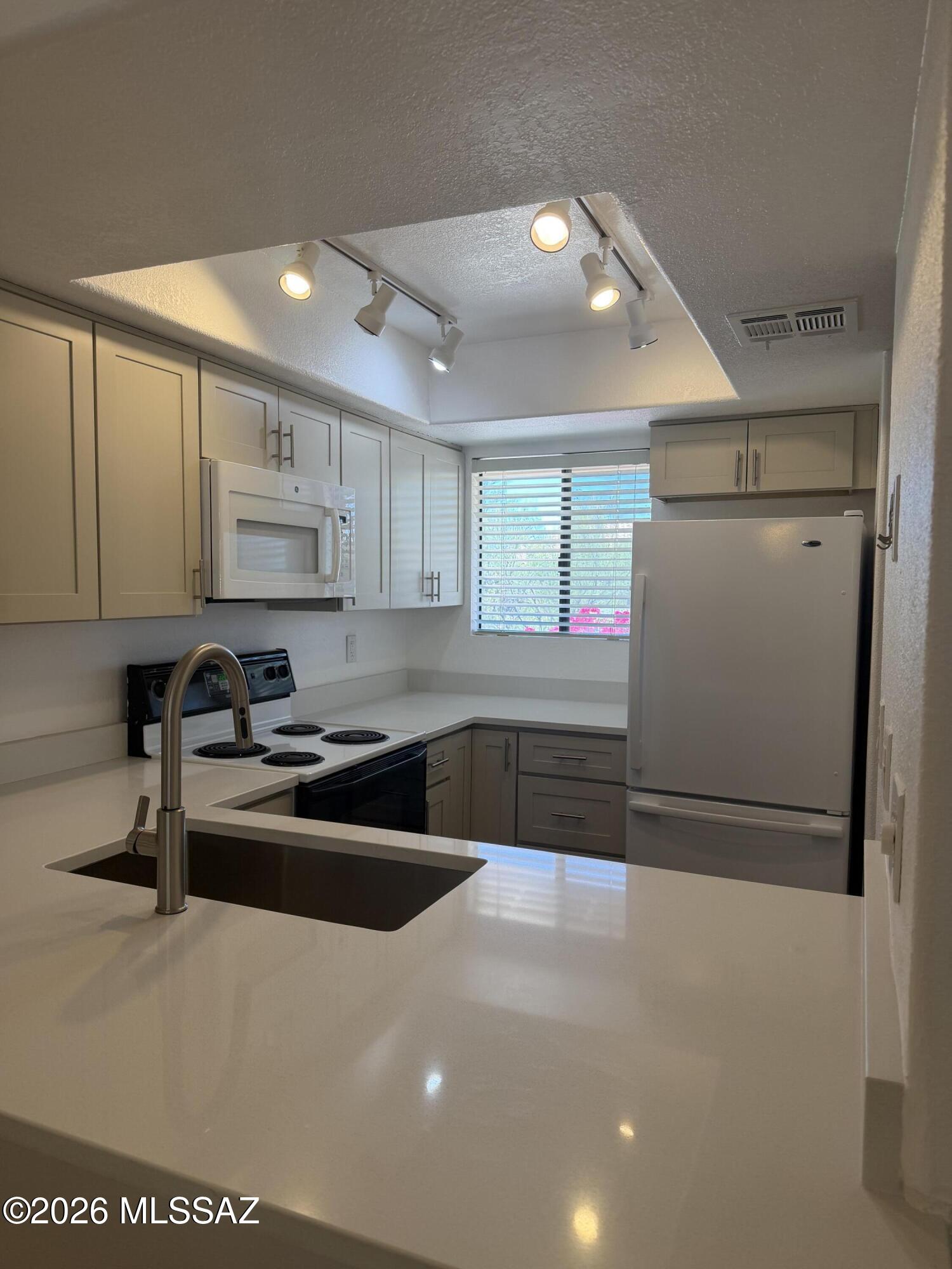 The Villas At Rancho Sin Vacas (1-72) - Residential