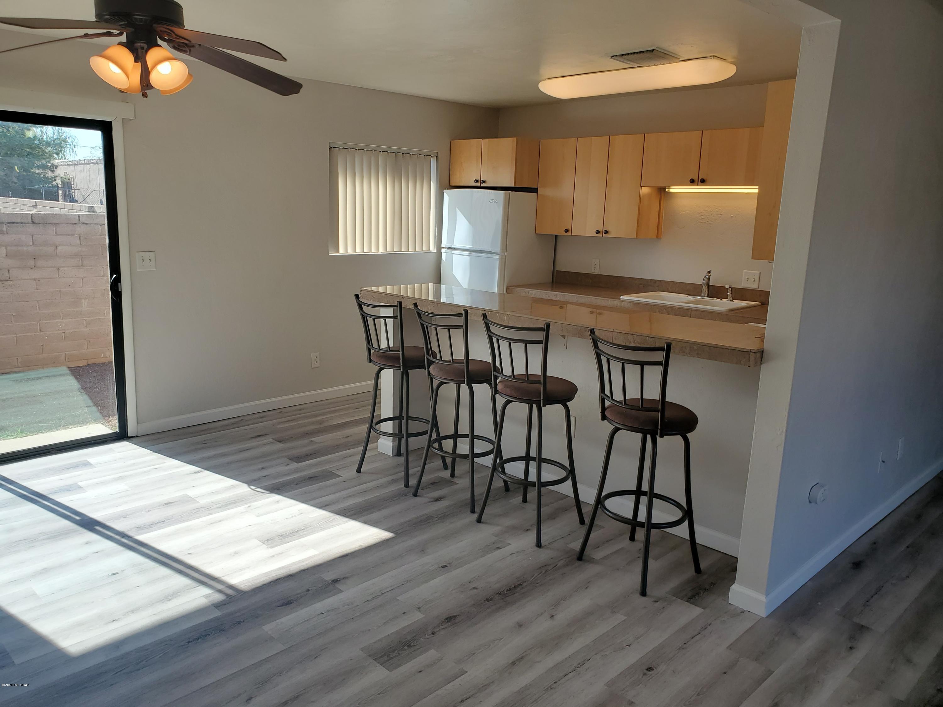 Columbus Park Condominiums (1-60) - Residential Lease