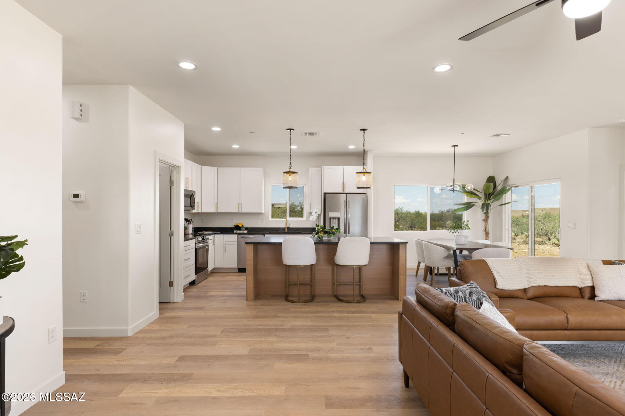 3723 E Wetstones Road