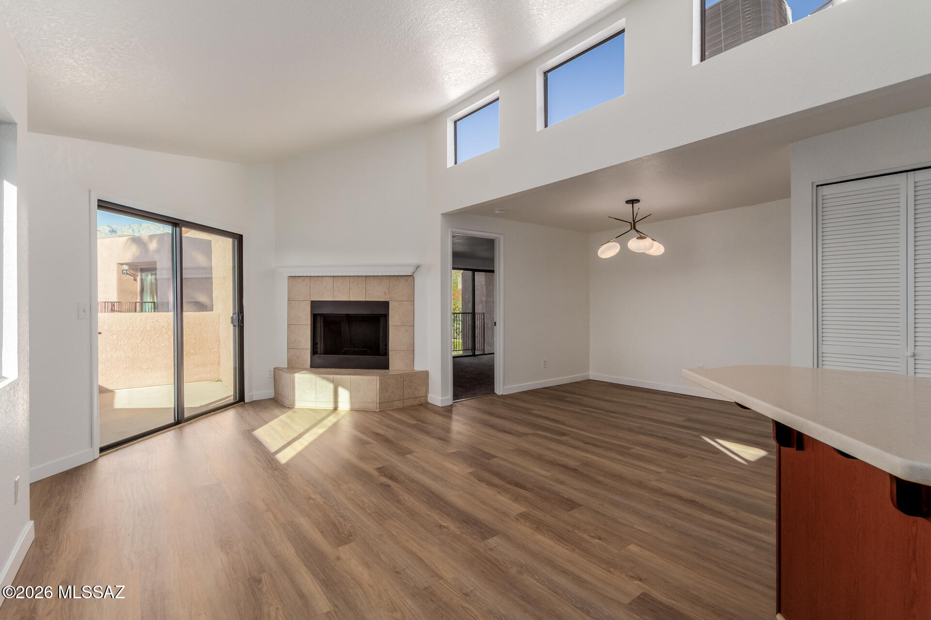Ventana Vista Condominiums - Residential