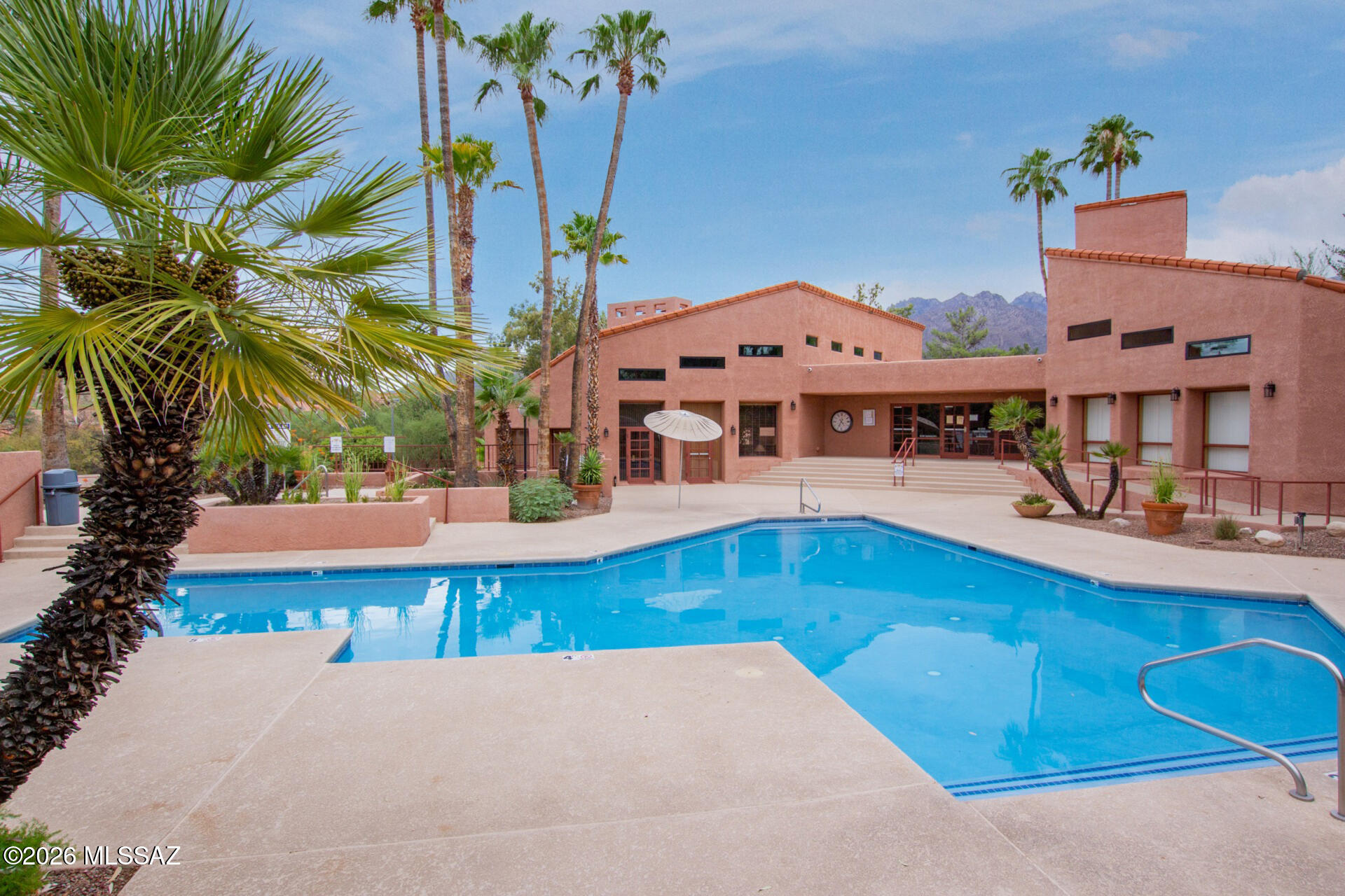 Ventana Vista Condominiums - Residential
