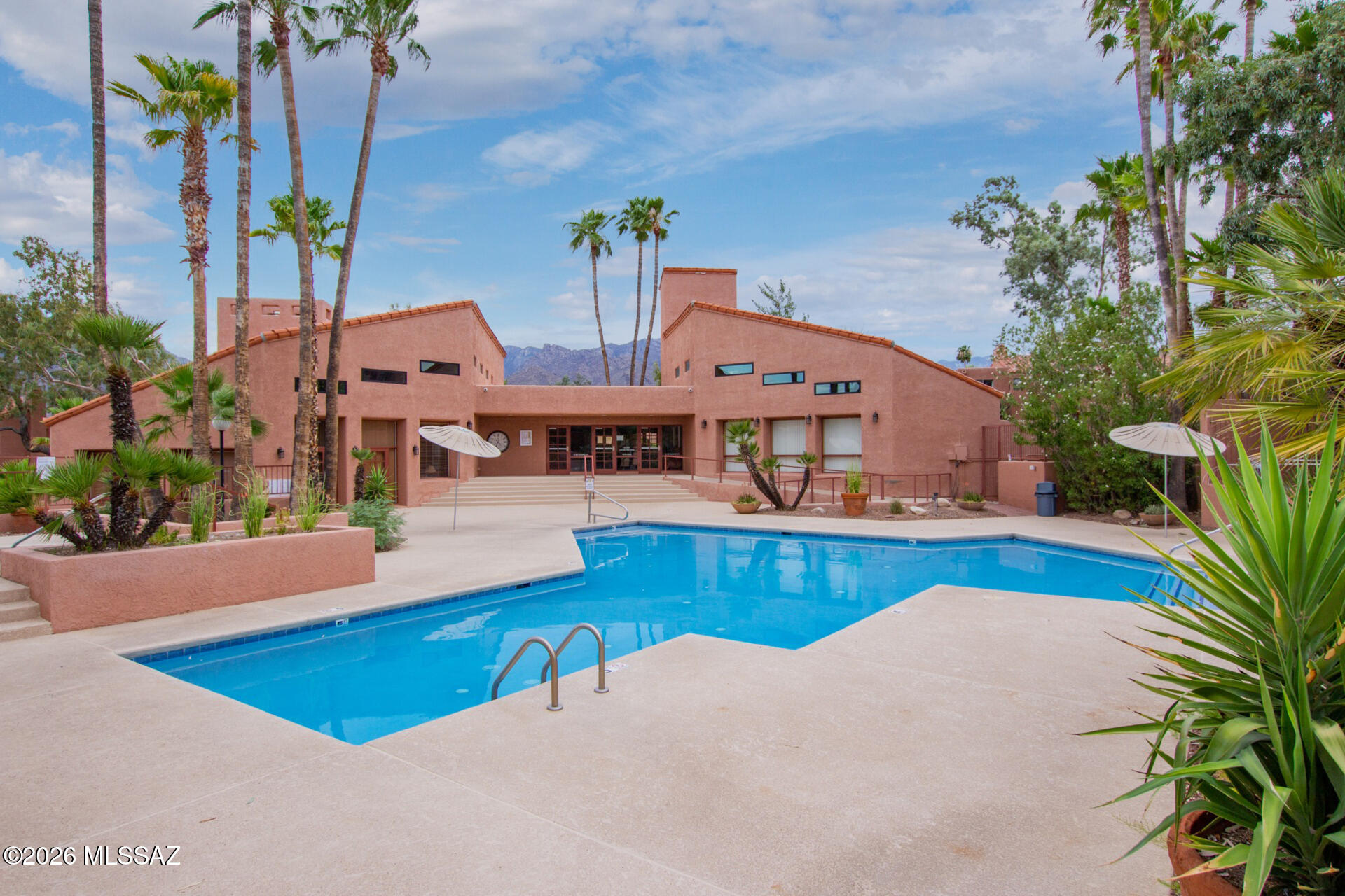 Ventana Vista Condominiums - Residential