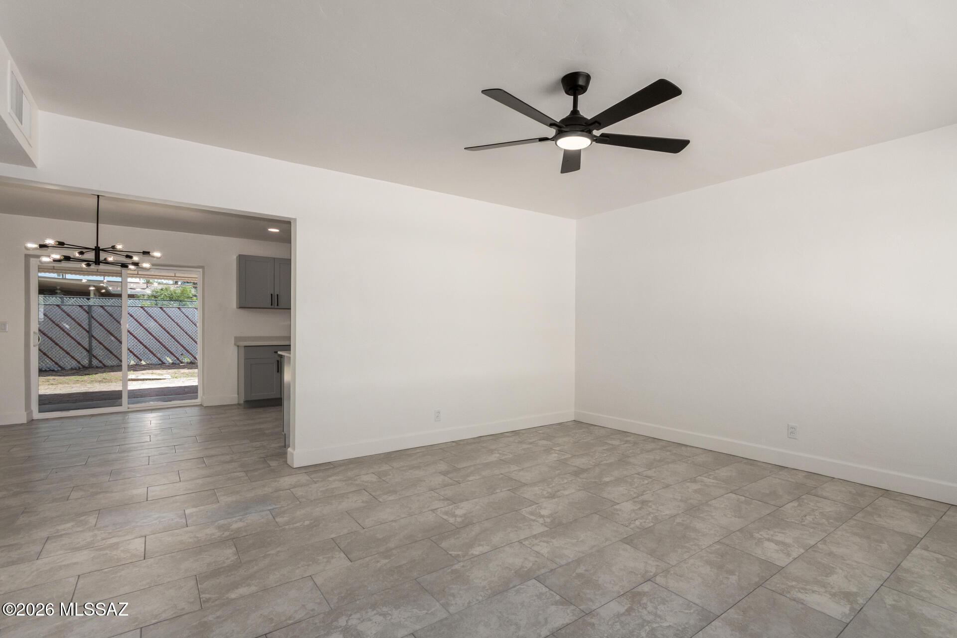 3512 E Gerald Street