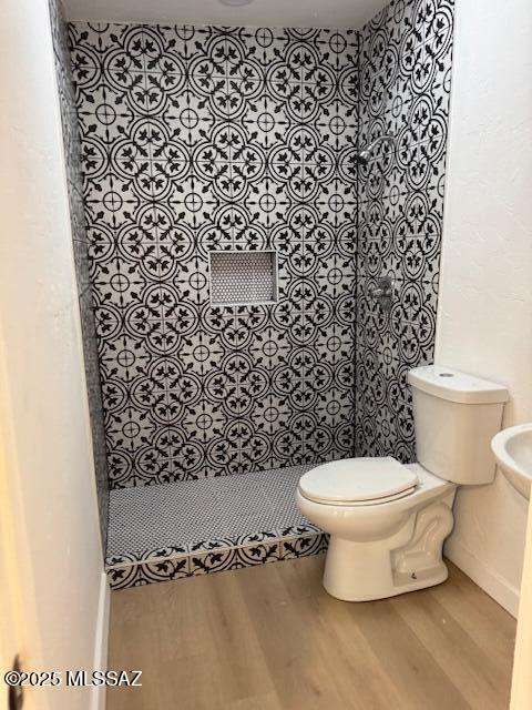 2435 N Edith Boulevard