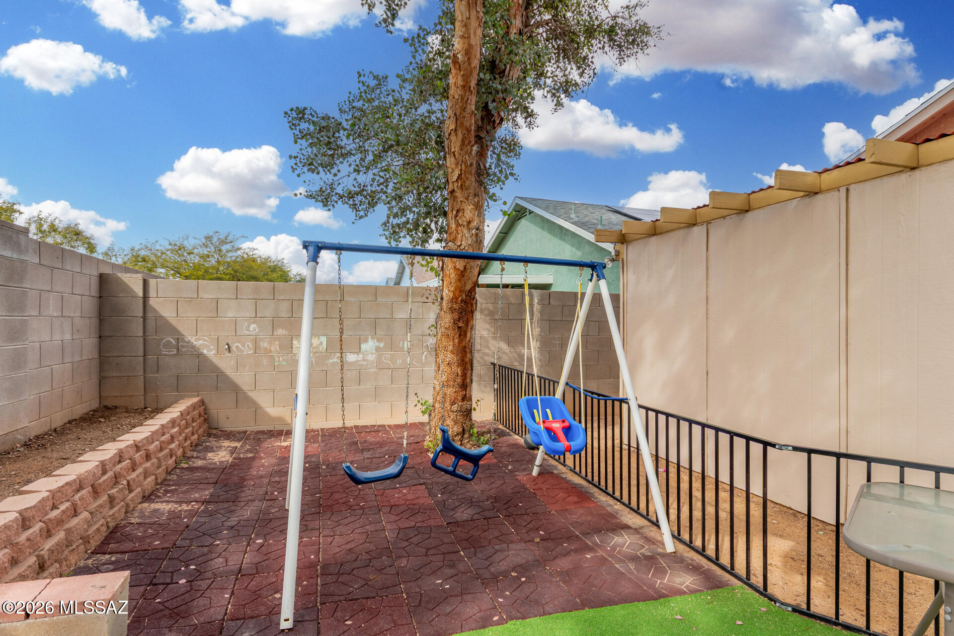 Elliott Homes At Rita Ranch (1-521) - Residential