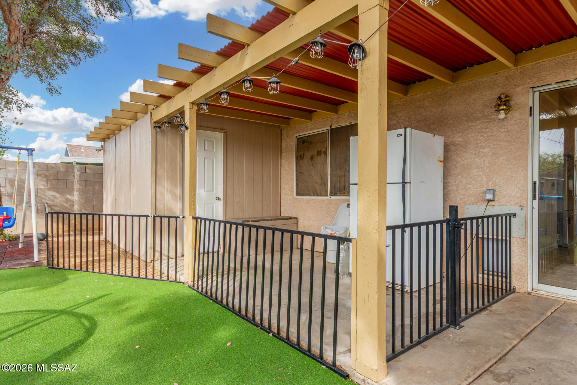 Elliott Homes At Rita Ranch (1-521) - Residential