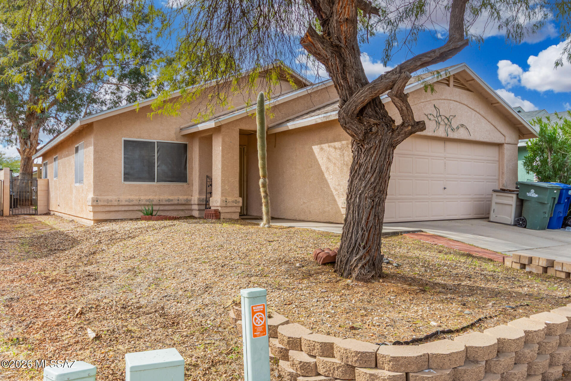 Elliott Homes At Rita Ranch (1-521) - Residential