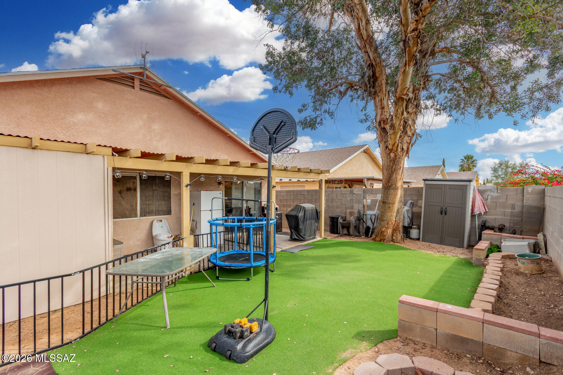 Elliott Homes At Rita Ranch (1-521) - Residential
