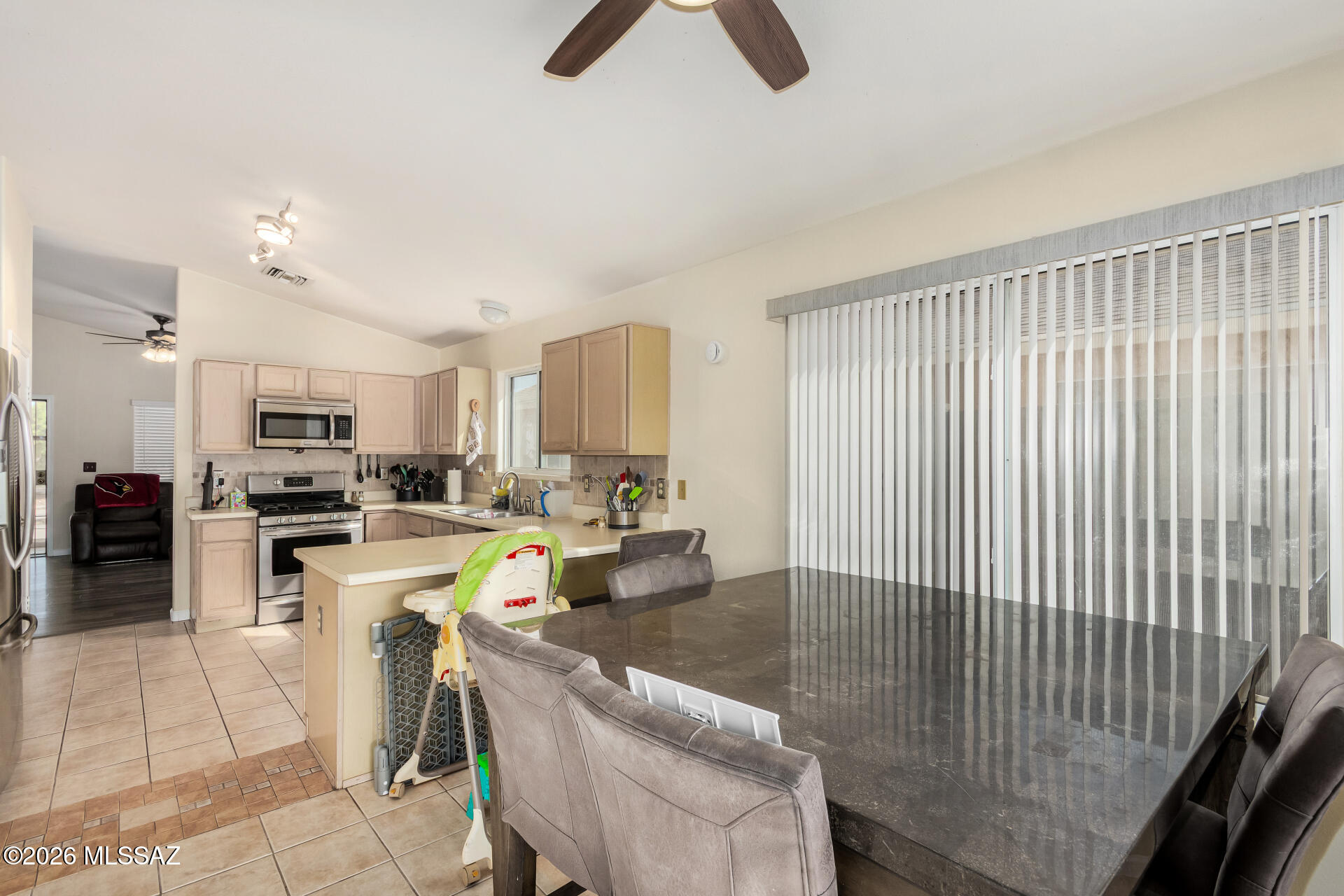 Elliott Homes At Rita Ranch (1-521) - Residential