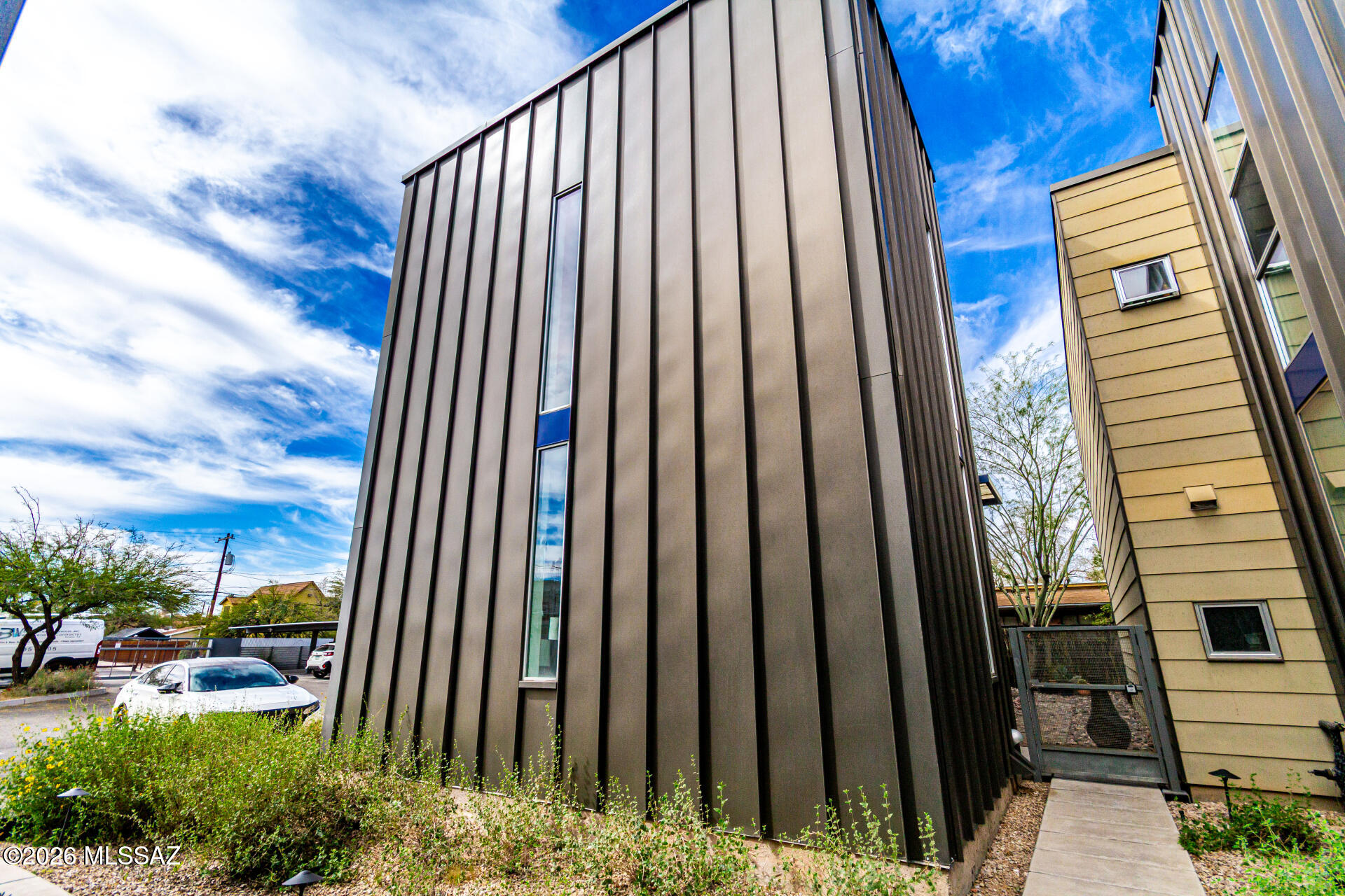 Indigo Modern - Residential