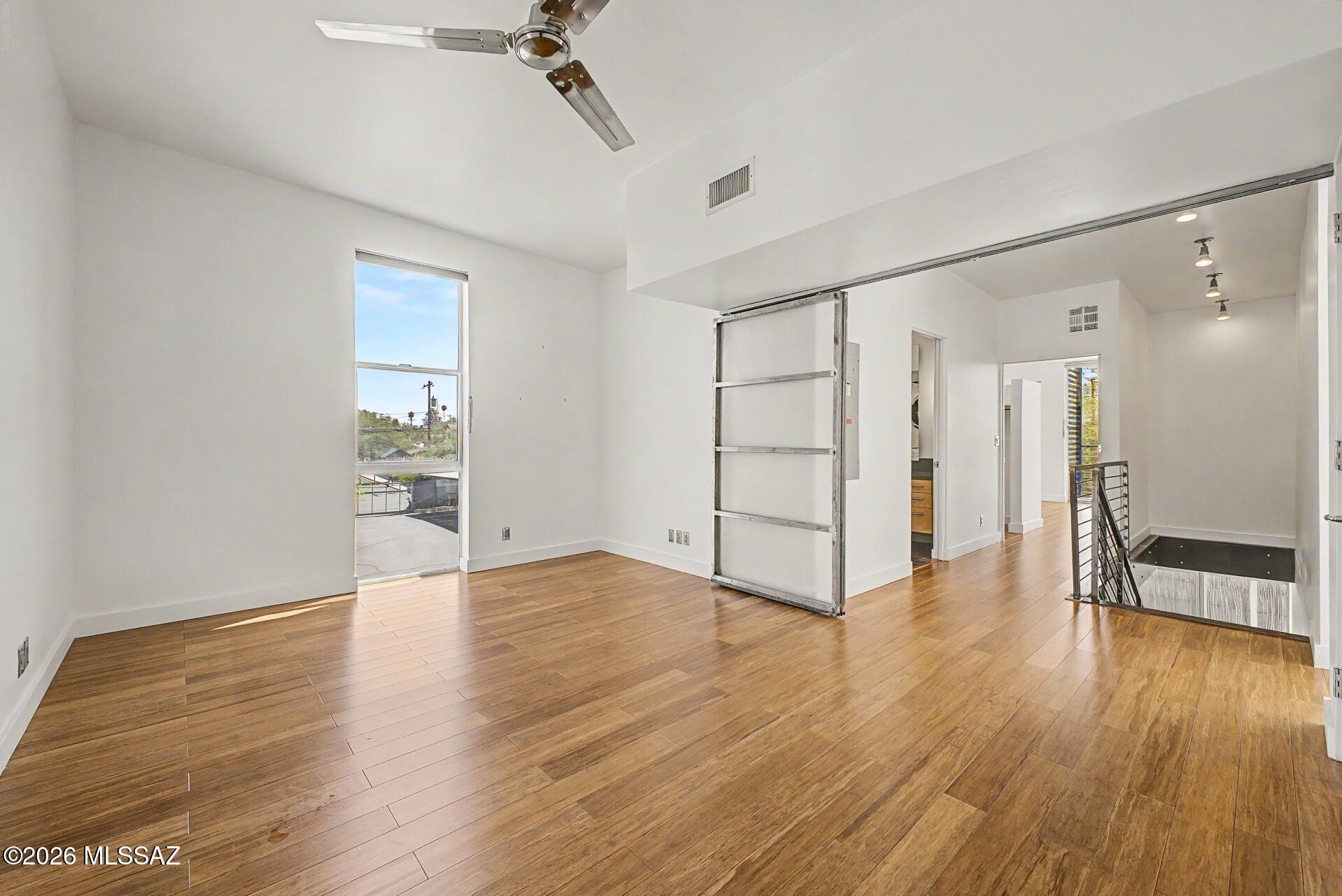Indigo Modern - Residential