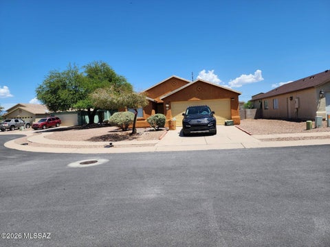 Photo of 6049 S Mogollon Drive, Tucson, AZ 85706 (MLS # 22621051)