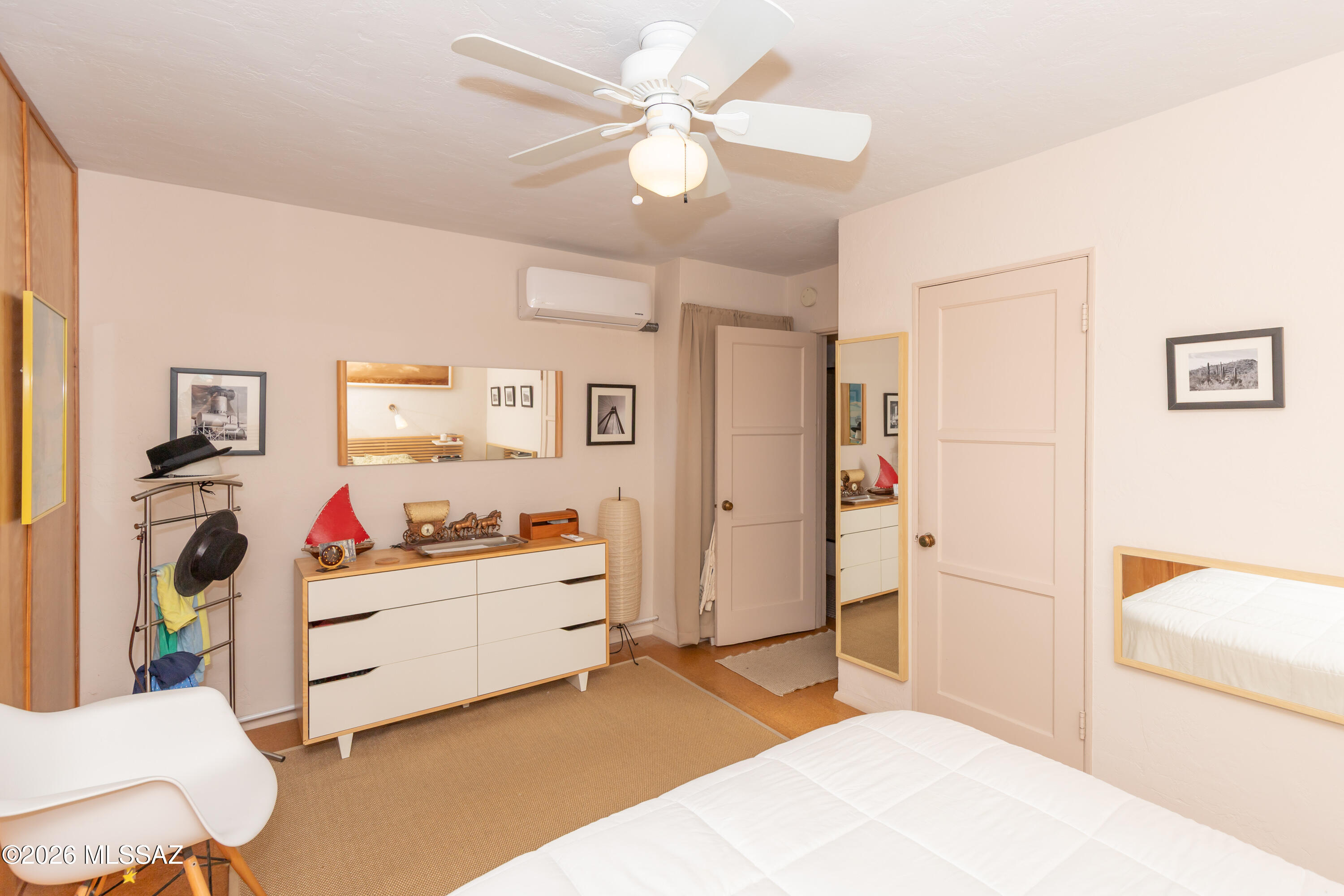 Country Club Manor Condos (1-51) - Residential