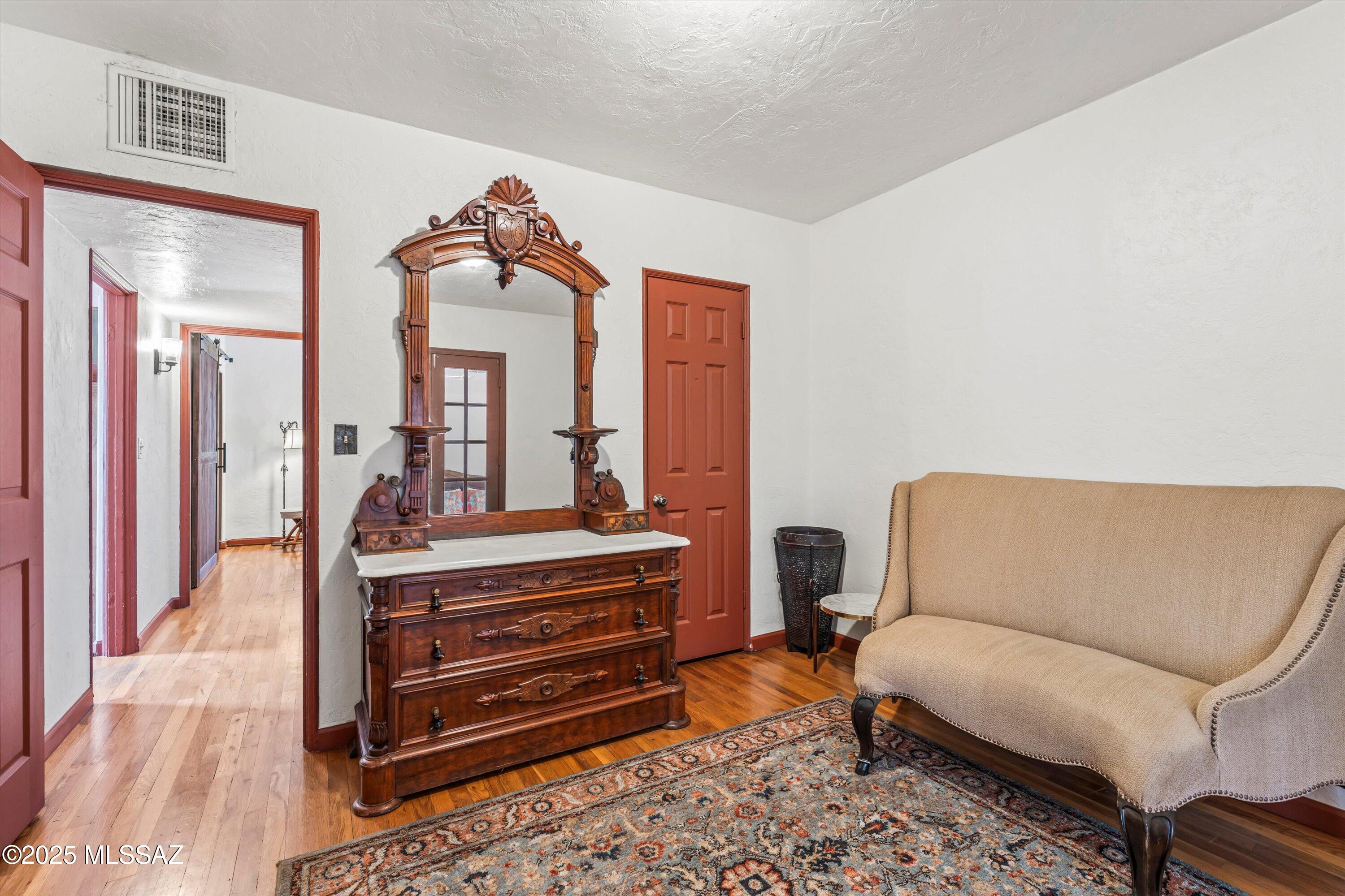 Blenman Annex - Residential