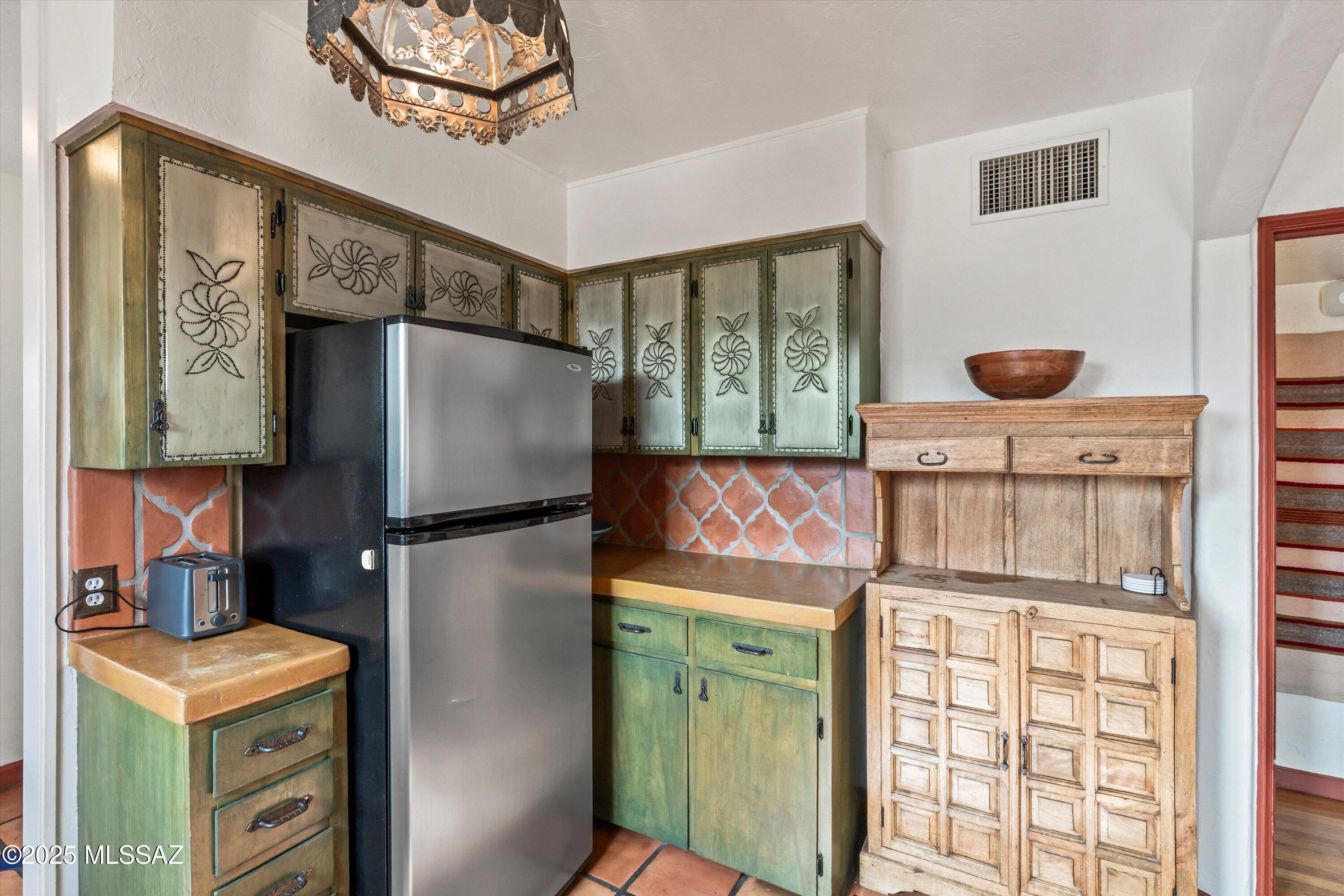 Blenman Annex - Residential