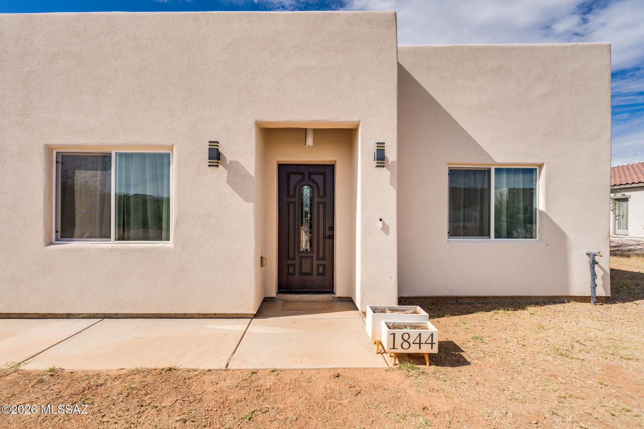 1844 Isabel Court
