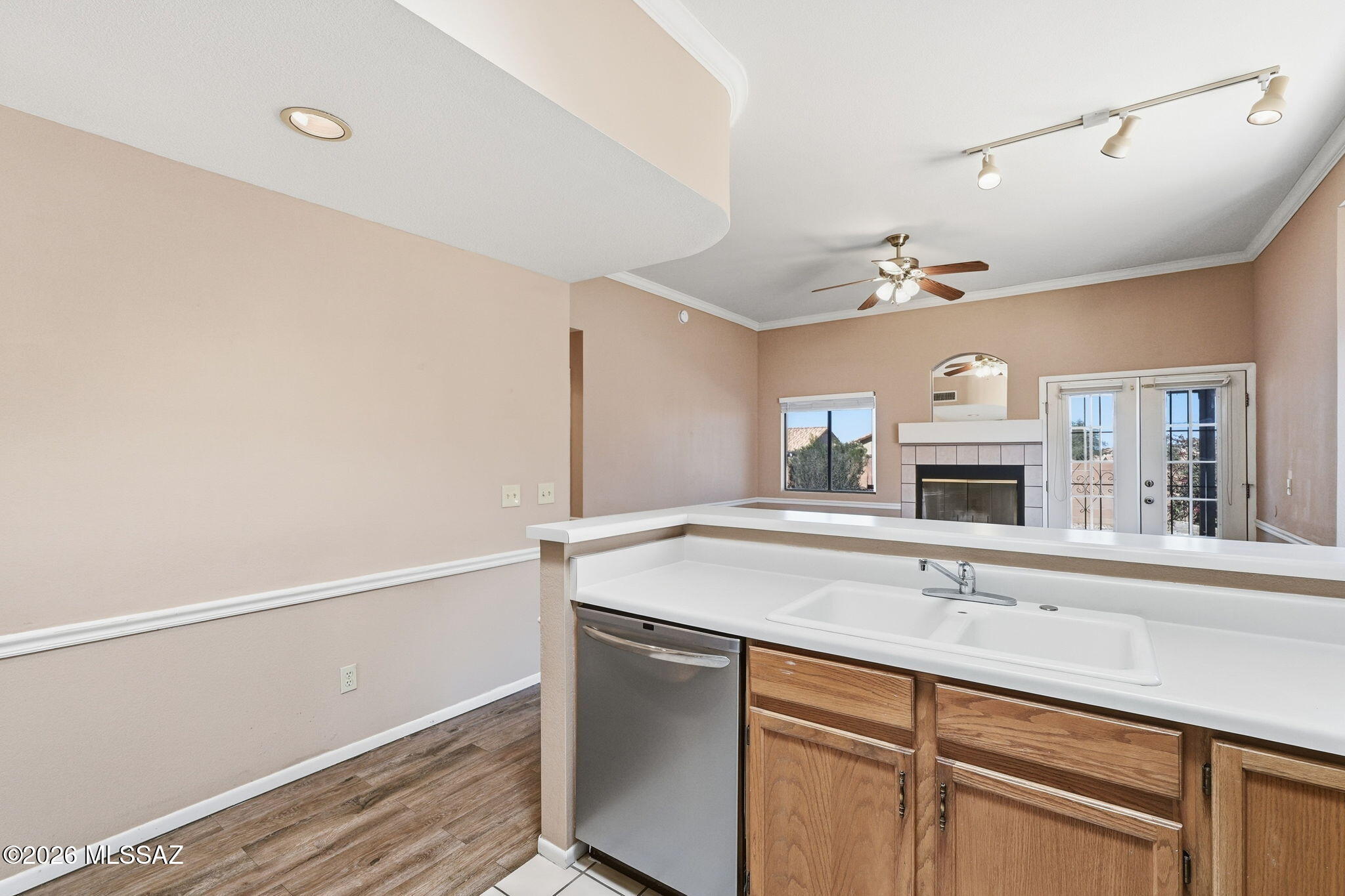 Elliott Homes At Rita Ranch (1-521) - Residential
